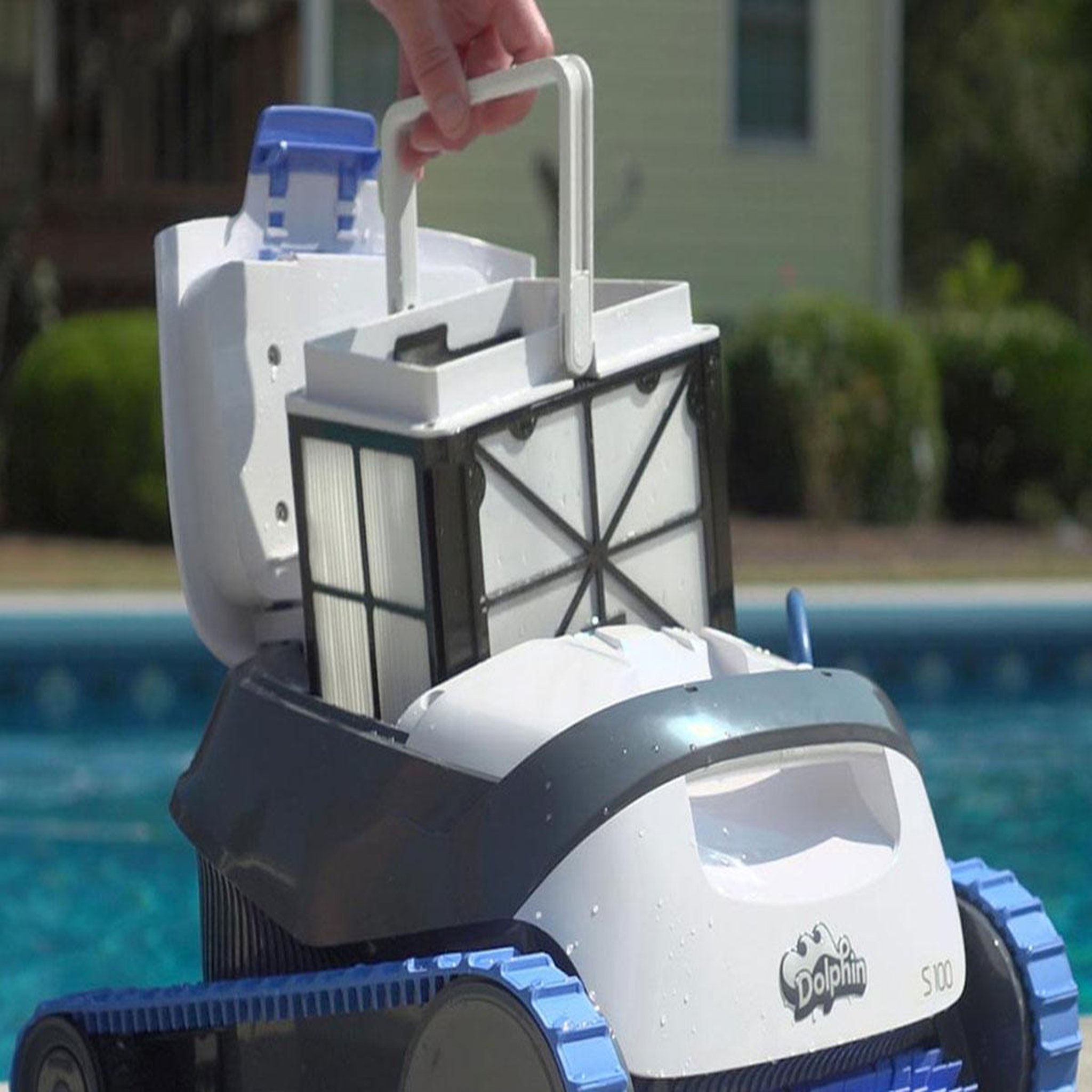 Voir la diapositive 6 : Dolphin Robot electrique de piscine fond et parois - s100