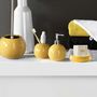 Voir la diapositive 2 : Paris Prix Gobelet de Salle de Bain  Bullea  9cm Ocre