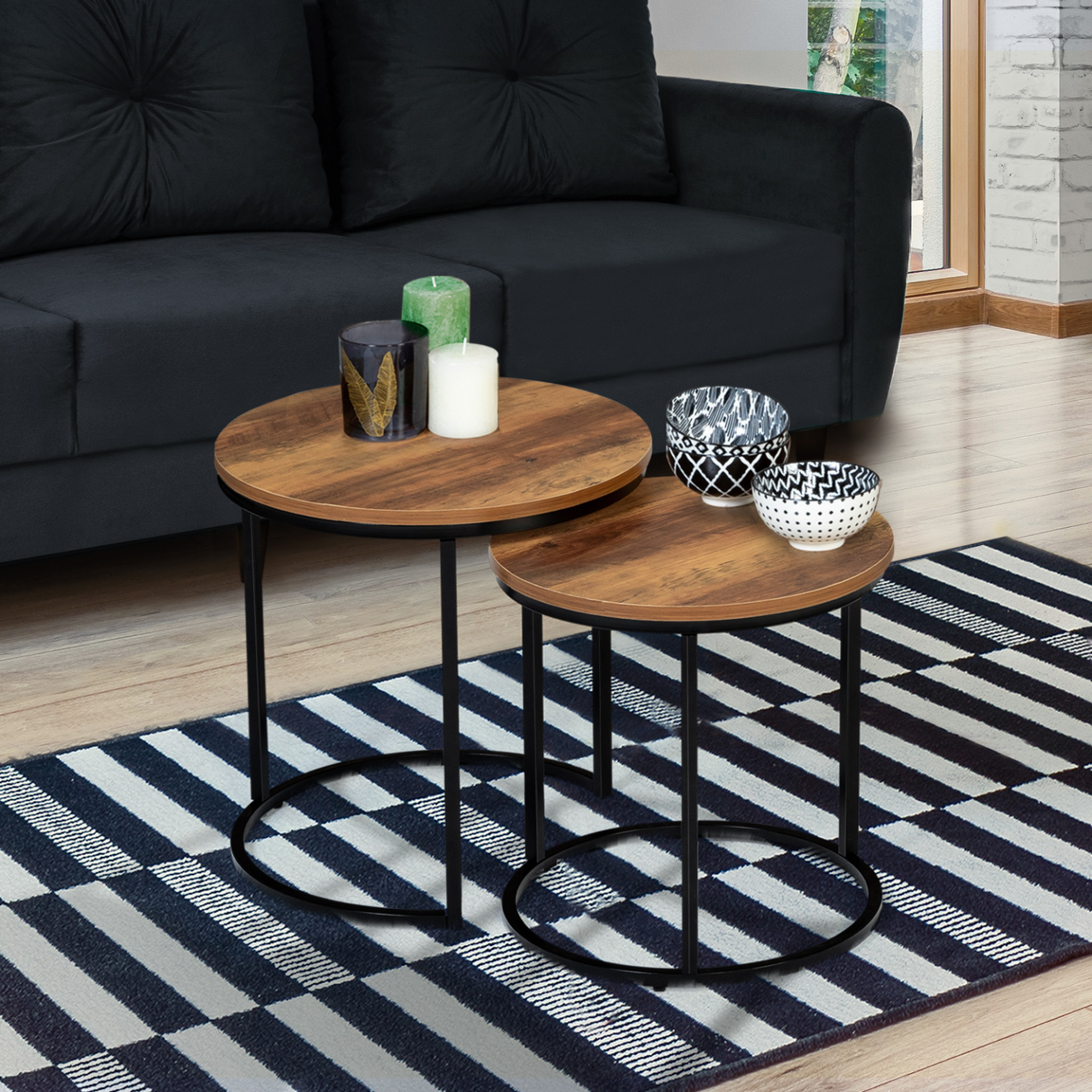 Voir la diapositive 2 : ID MARKET Lot de 2 tables basses gigognes hawkins rondes 40/45 bois foncé design industriel