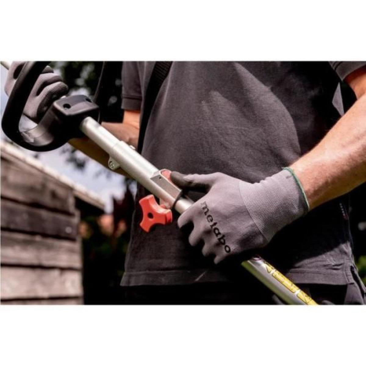 METABO Coupe bordure sans fil - METABO - RTD 18 LTX BL 30 - Moteur Brushless - Changement de fil rapide