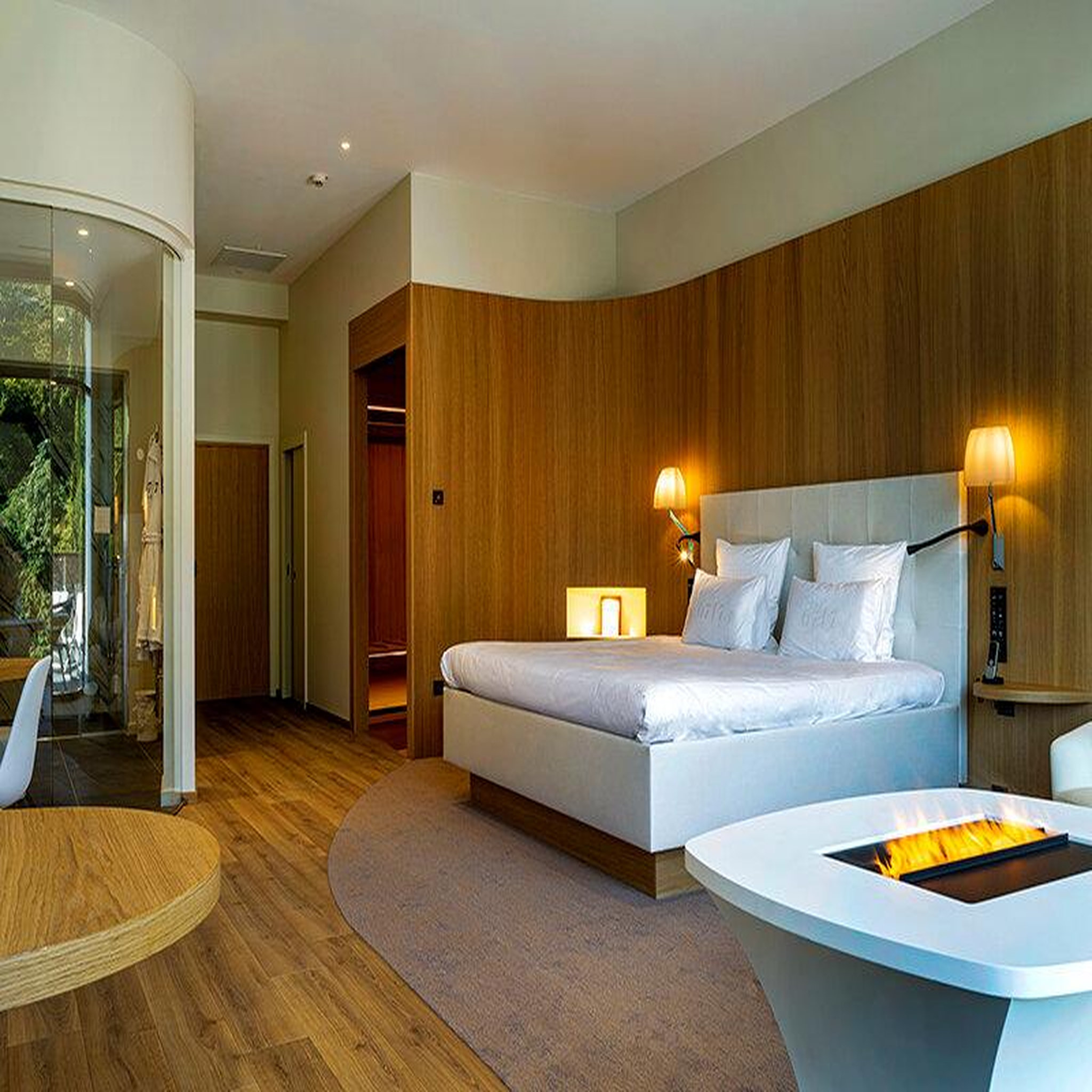 Voir la diapositive 2 : Smartbox 2 jours en suite en hôtel 4* près de Strasbourg avec accès au spa - Coffret Cadeau Séjour