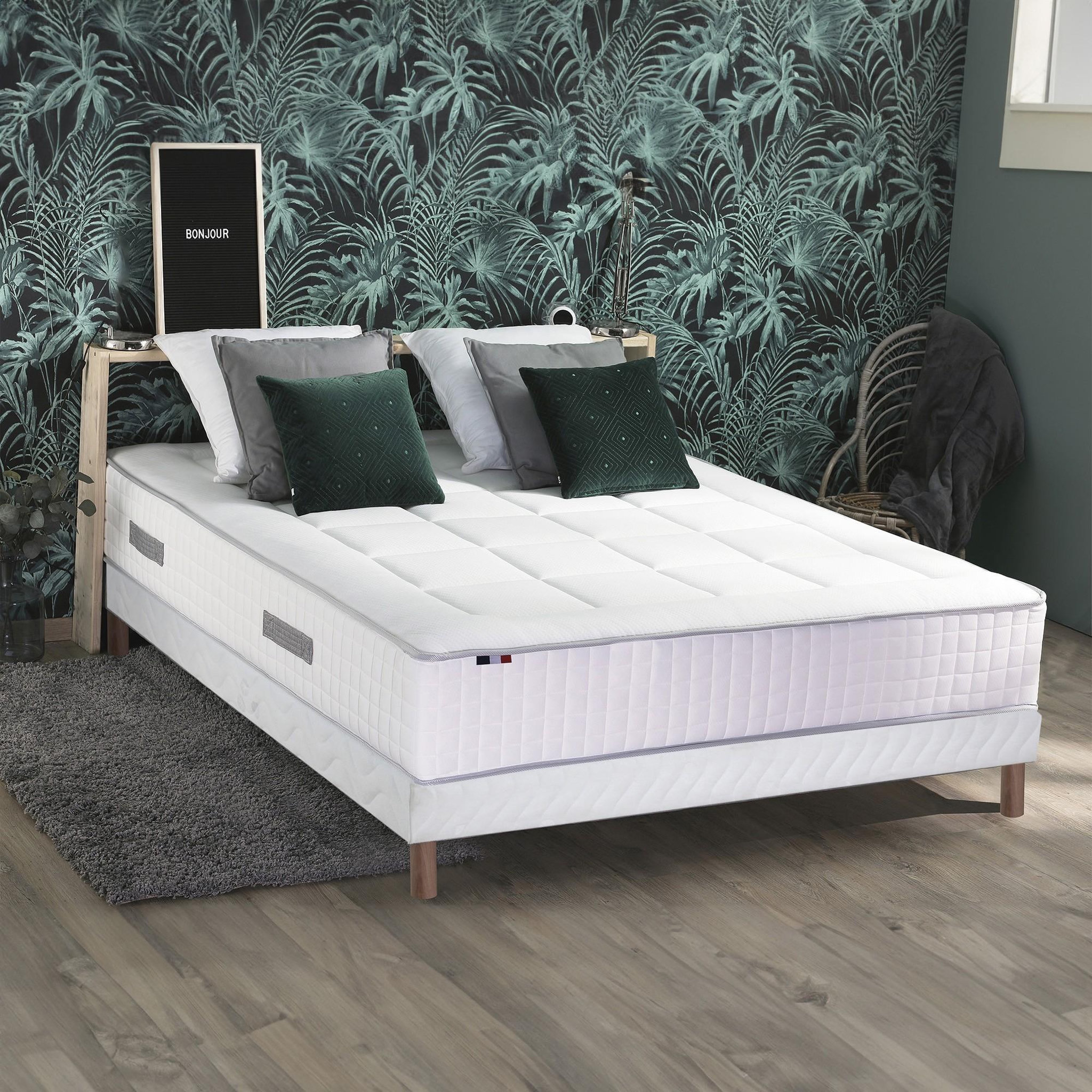 Voir la diapositive 2 : IDLITERIE Ensemble matelas Ressorts 7 zones H28cm + sommier PALACIO 2 FABRICATION FRANCAISE