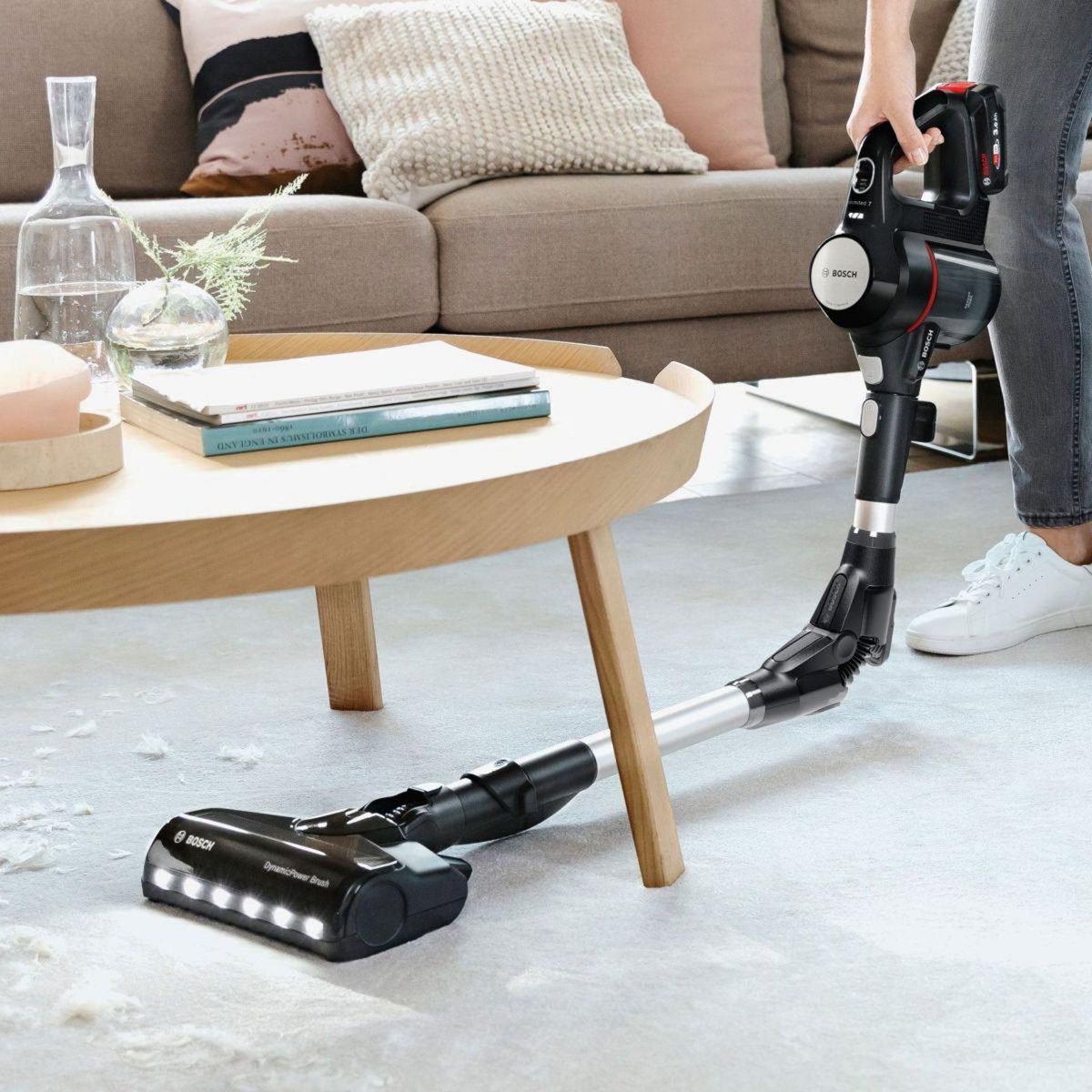 BOSCH Aspirateur balai Unlimited noir BCS712XXL