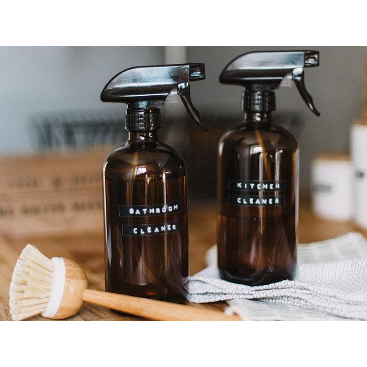 Smartbox Atelier écolo de création de produits d'entretien naturels pour la maison à Lyon - Coffret Cadeau Sport & Aventure