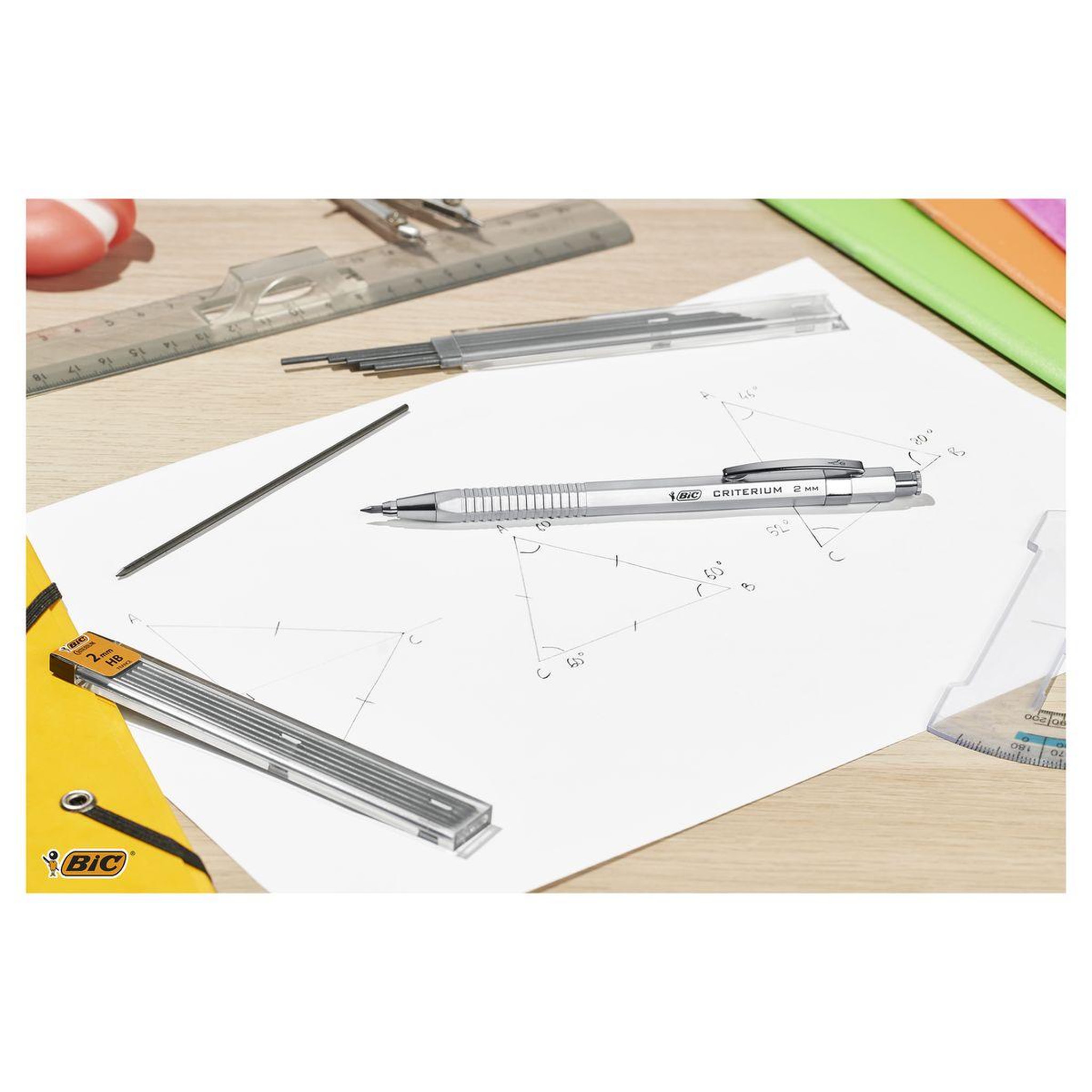 Voir la diapositive 3 : BIC Porte mines Critérium 2mm HB très résistant blanc + 1 étui mines
