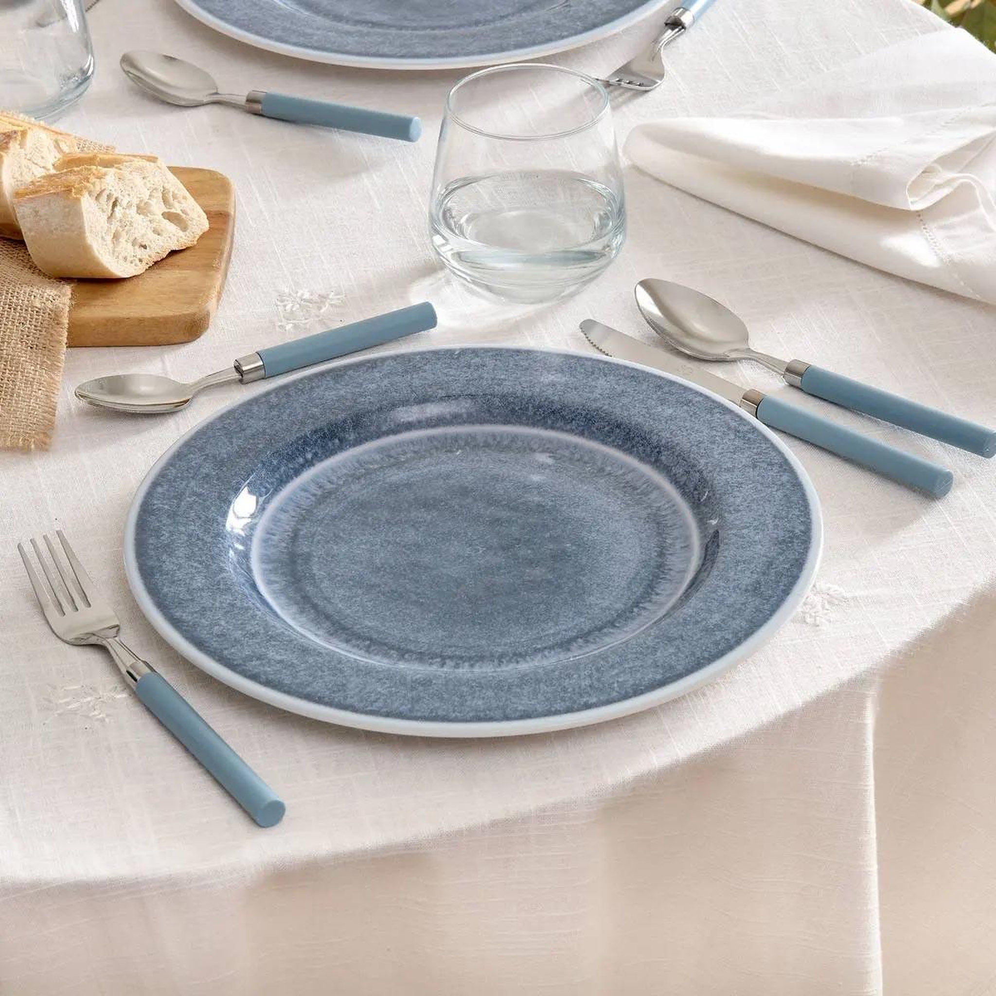 Voir la diapositive 3 : SECRET DE GOURMET Lot de 6 assiettes plates  fanny  28cm bleu