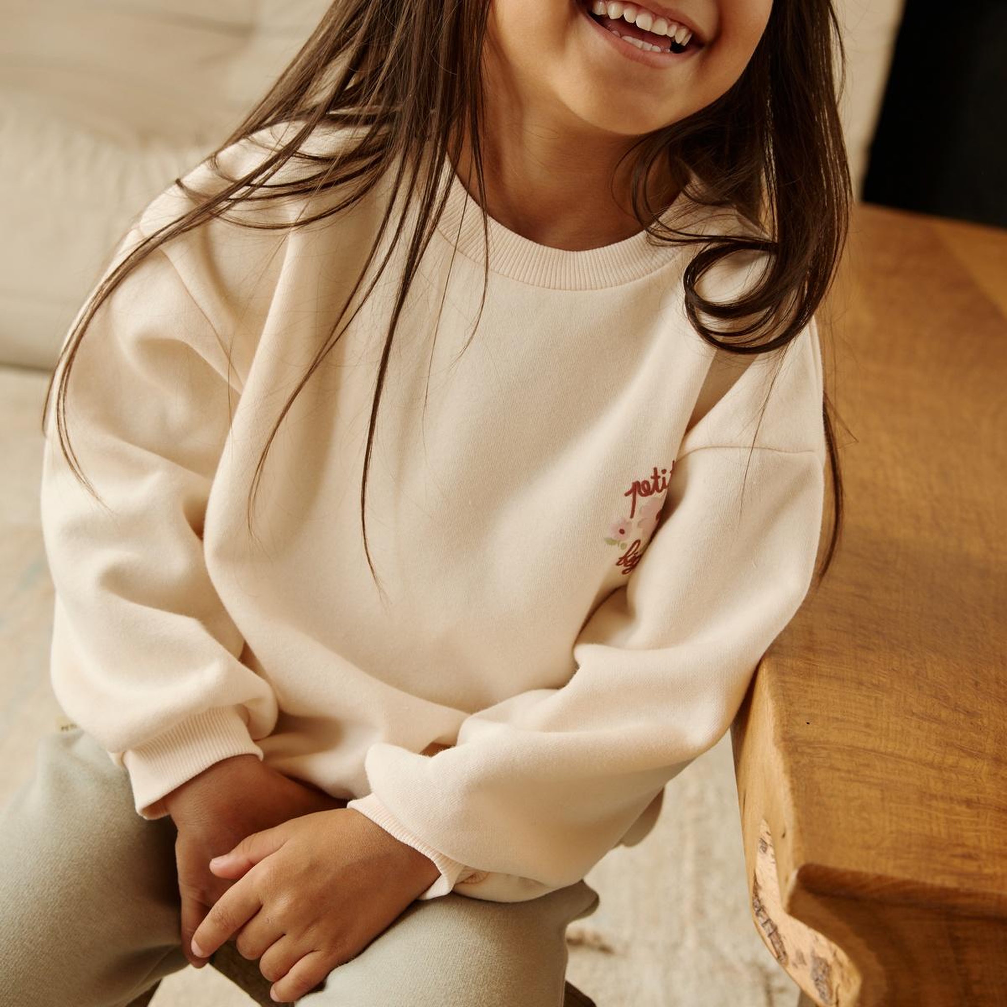 Voir la diapositive 5 : PETIT BEGUIN Sweat en molleton Marguerite