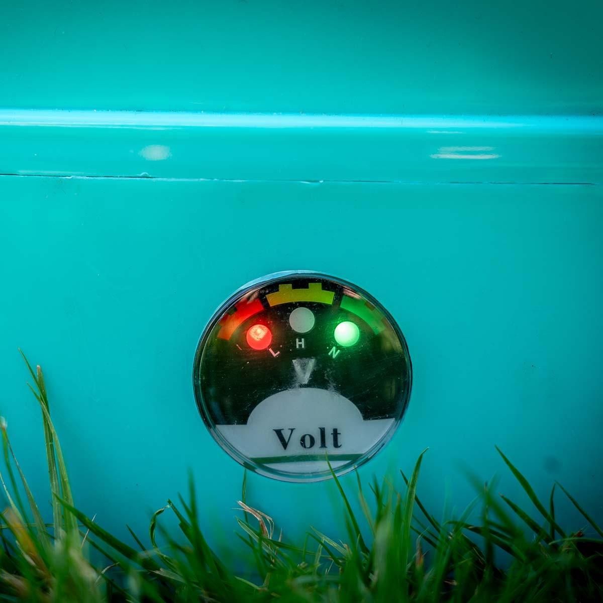 INTEC Pulvérisateur à batterie à dos 16L - Pression 5 Bar Lance extensible 3 Buses Pulvérisateur électrique INTEC