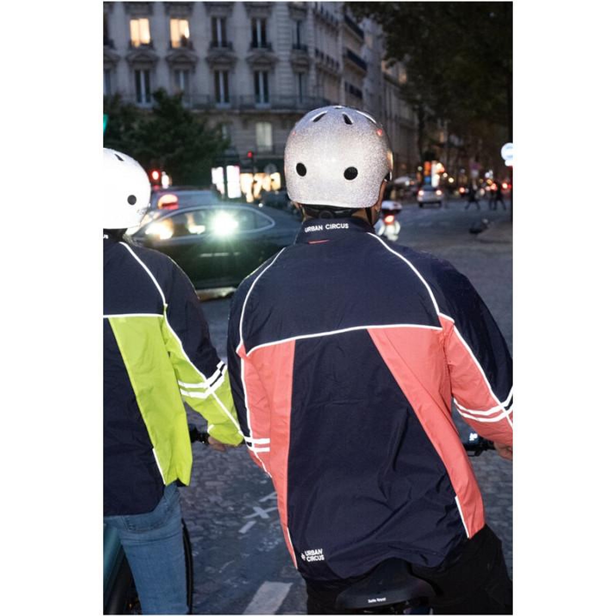 Voir la diapositive 4 : URBAN CIRCUS Casque vélo Urban Circus Casque velo reflechissant Blanc
