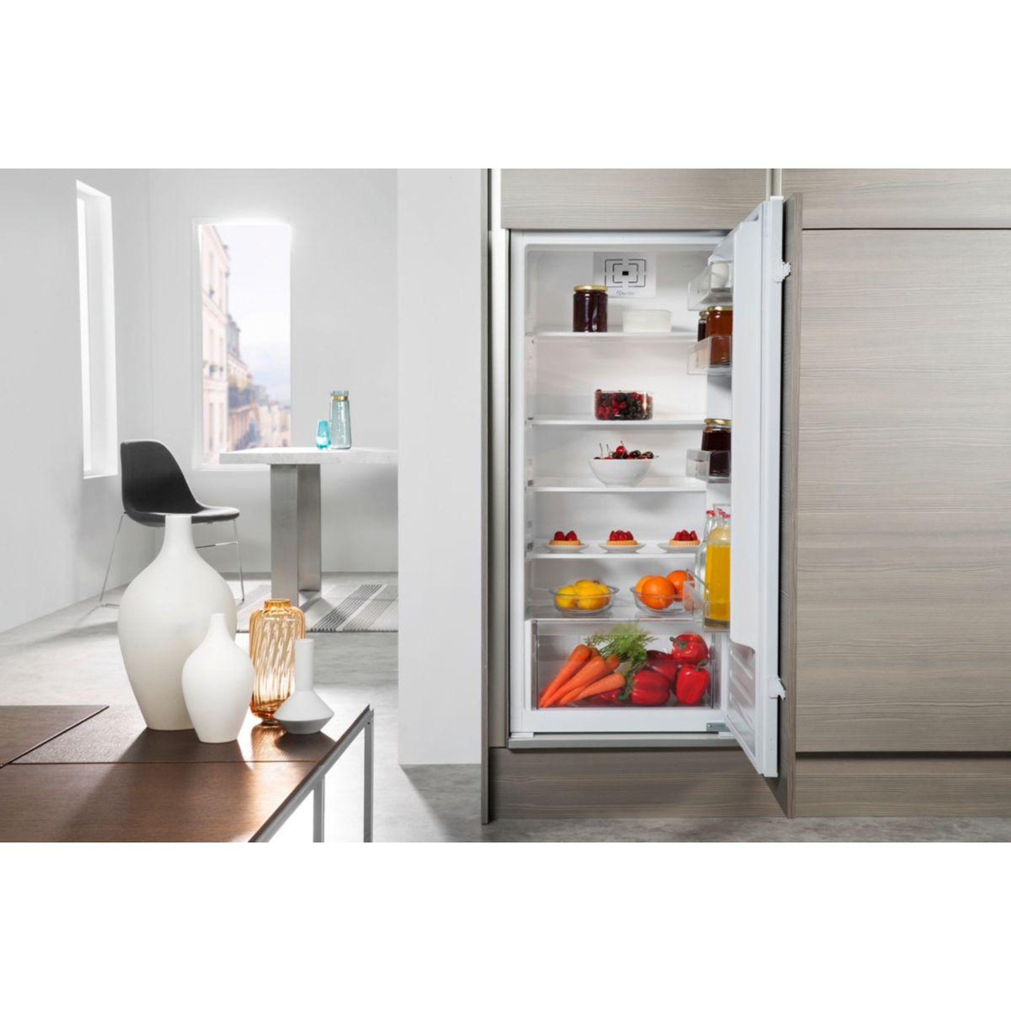 Voir la diapositive 2 : Whirlpool Réfrigérateur 1 porte encastrable ARG8502