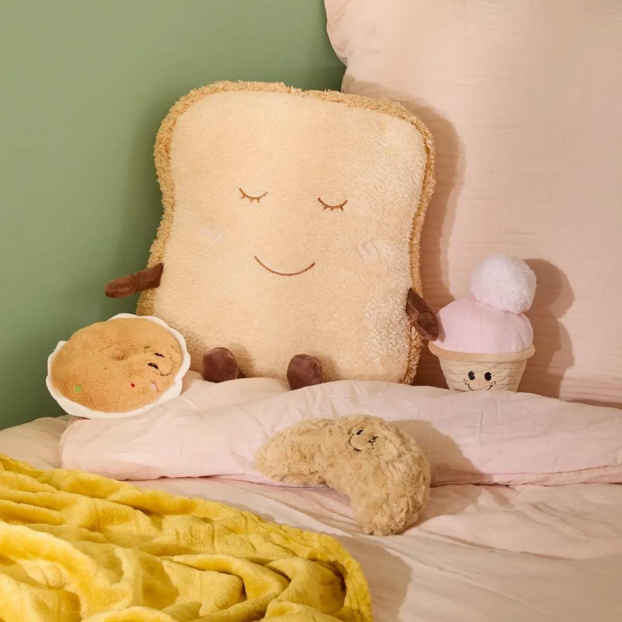 Voir la diapositive 2 : Atmosphera Kids Coussin déco enfant toast  fraci  30x35cm beige