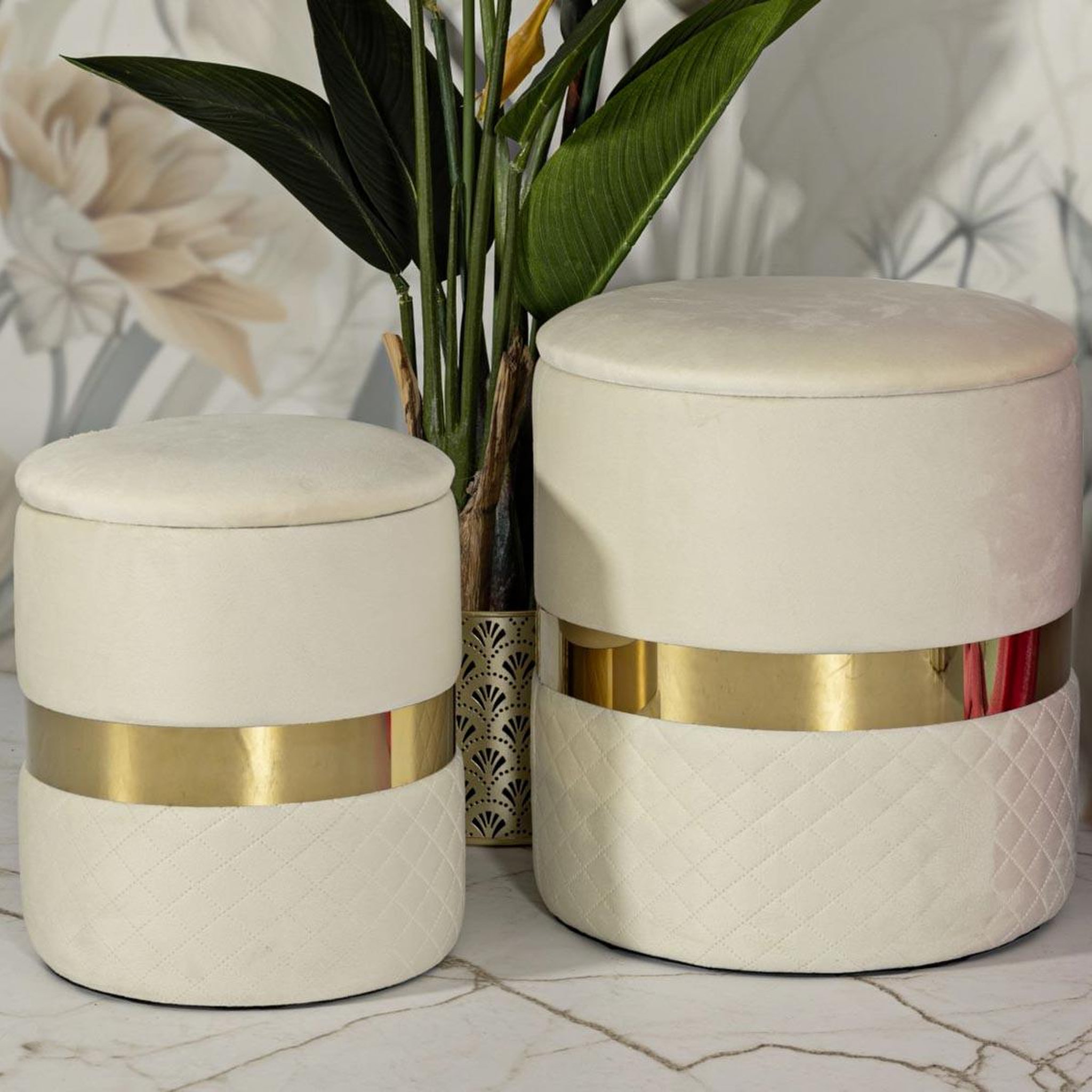 Voir la diapositive 5 : Paris Prix Lot de 2 poufs coffres  sheffild  42cm crème & or