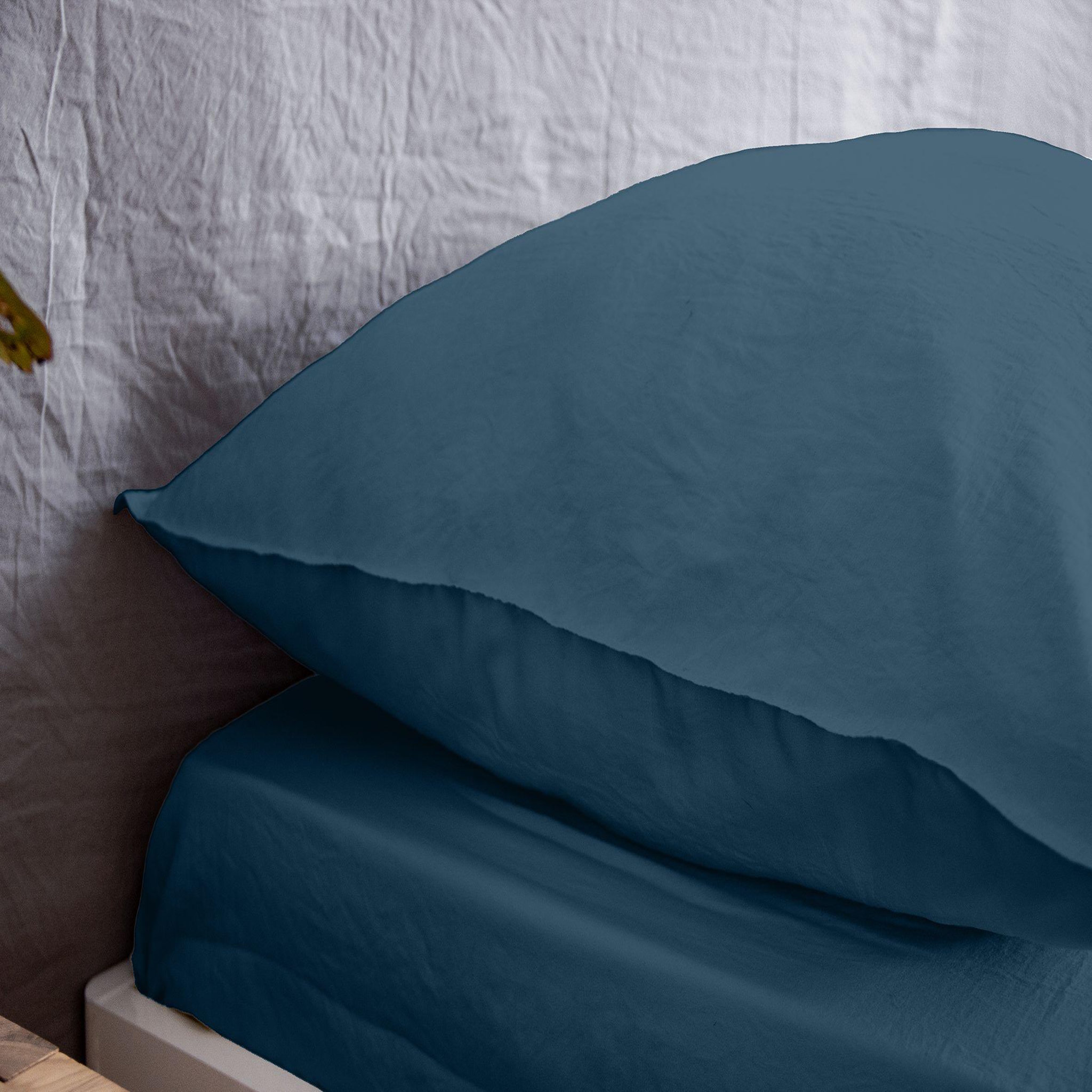 Voir la diapositive 2 : COTE DECO Drap housse - 100% microfibre lavée