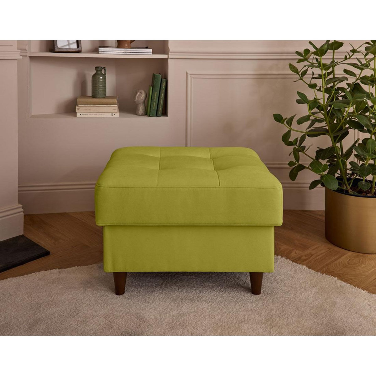 LISA DESIGN Anna - pouf en velours - pieds en bois