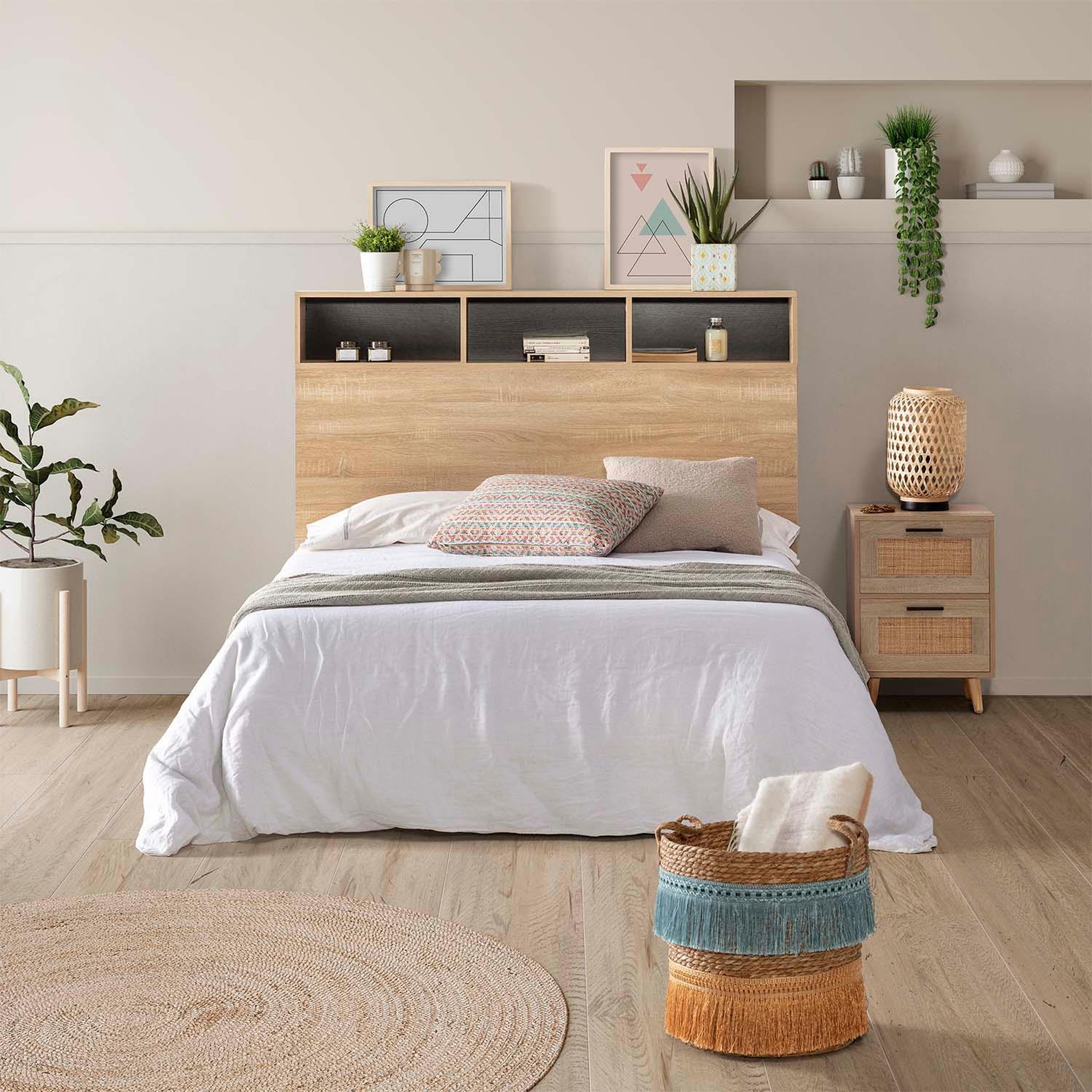 Voir la diapositive 2 : VS VENTA-STOCK Tête de lit Zeus 145 cm avec rangements chêne, 2 portes 9 trous