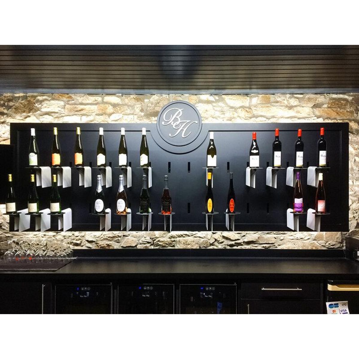 Smartbox Visite œnologique avec cours, dégustation de vins et 3 bouteilles à emporter près de Nantes - Coffret Cadeau Gastronomie