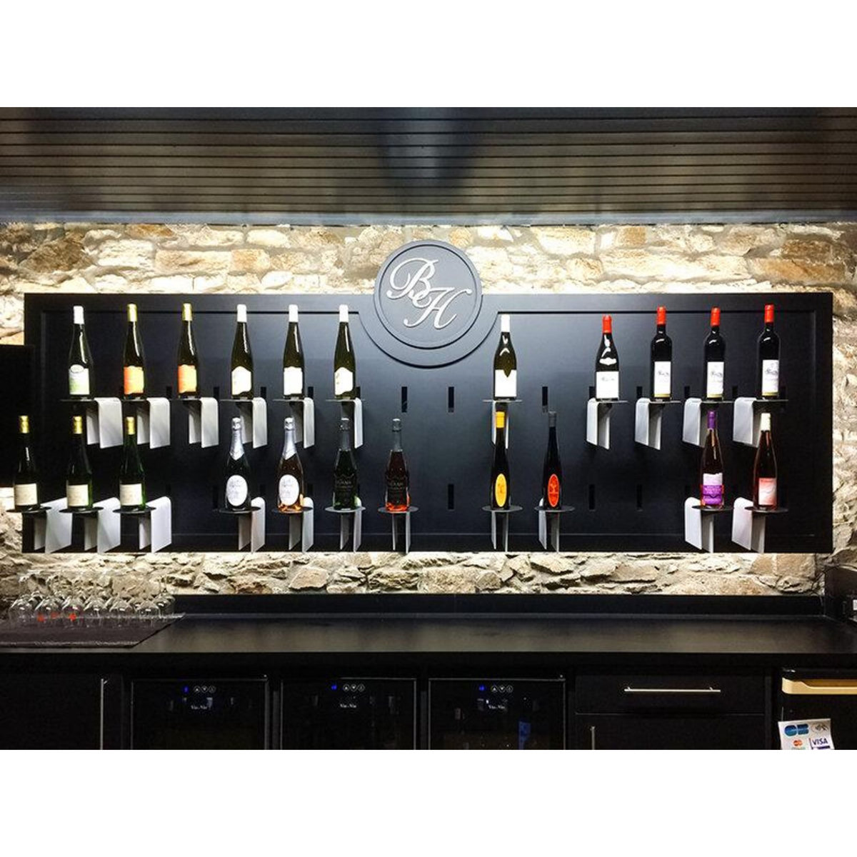 Smartbox Visite œnologique avec cours, dégustation de vins et 3 bouteilles à emporter près de Nantes - Coffret Cadeau Gastronomie