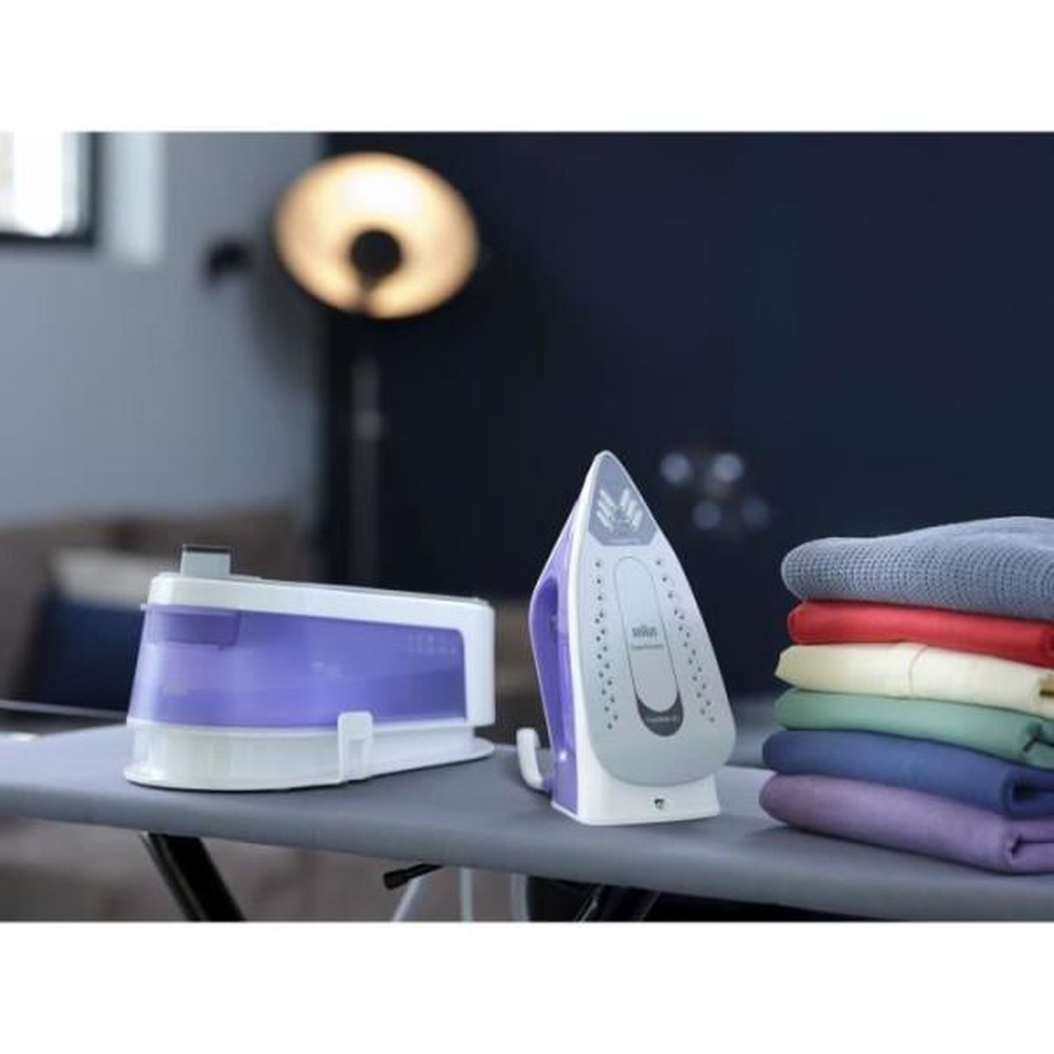 Voir la diapositive 6 : BRAUN Centrale vapeur 6bars 120g/min violet - IS1014VI
