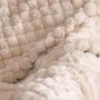Voir la diapositive 6 : ATMOSPHERA Plaid Imitation Fourrure  Adriel  120x160cm Beige