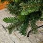 Voir la diapositive 4 : HOMCOM Sapin de Noël artificiel Ø 84 x 150H cm 665 branches épines imitation Nordmann grand réalisme vert