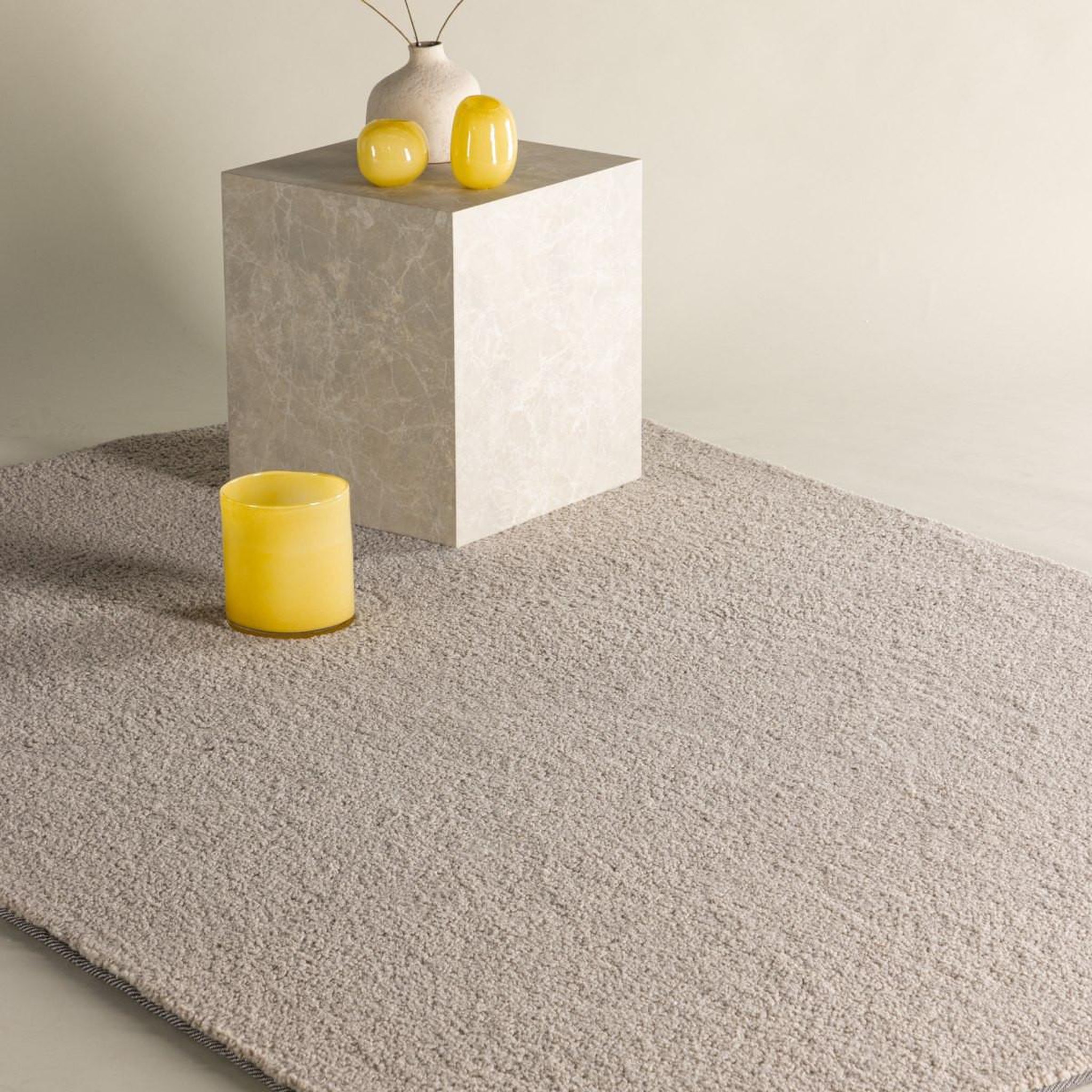 Voir la diapositive 3 : Paris Prix Tapis uni  teddy  200x290cm beige