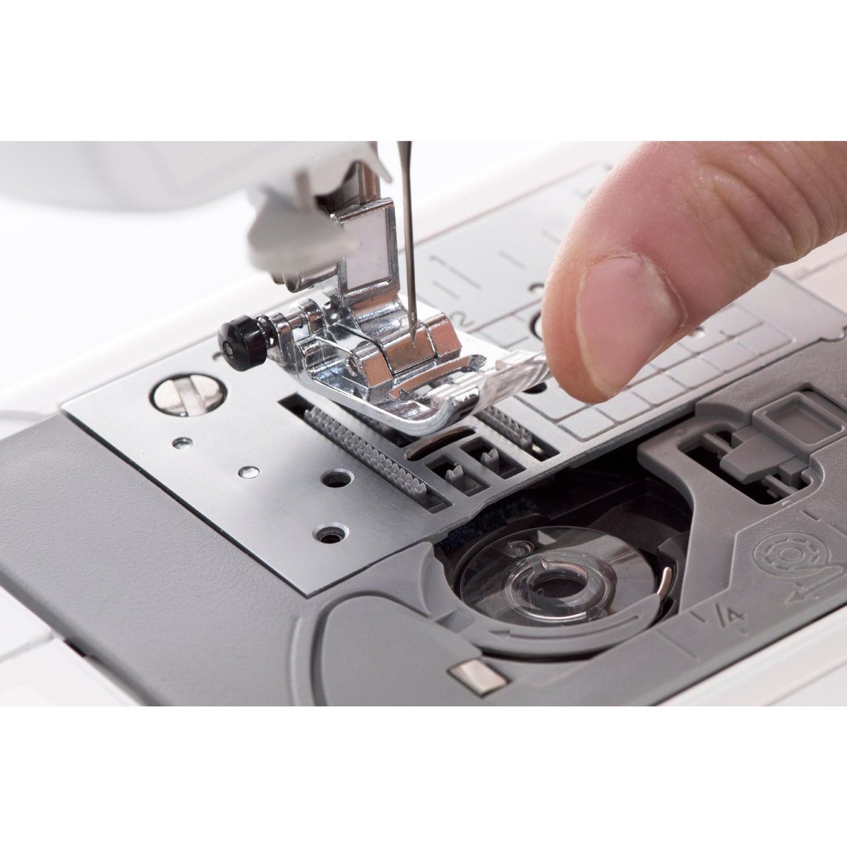 Brother Machine à coudre électronique Brother CX70 PES ( Patchwork Edition ) 70 programmes de couture