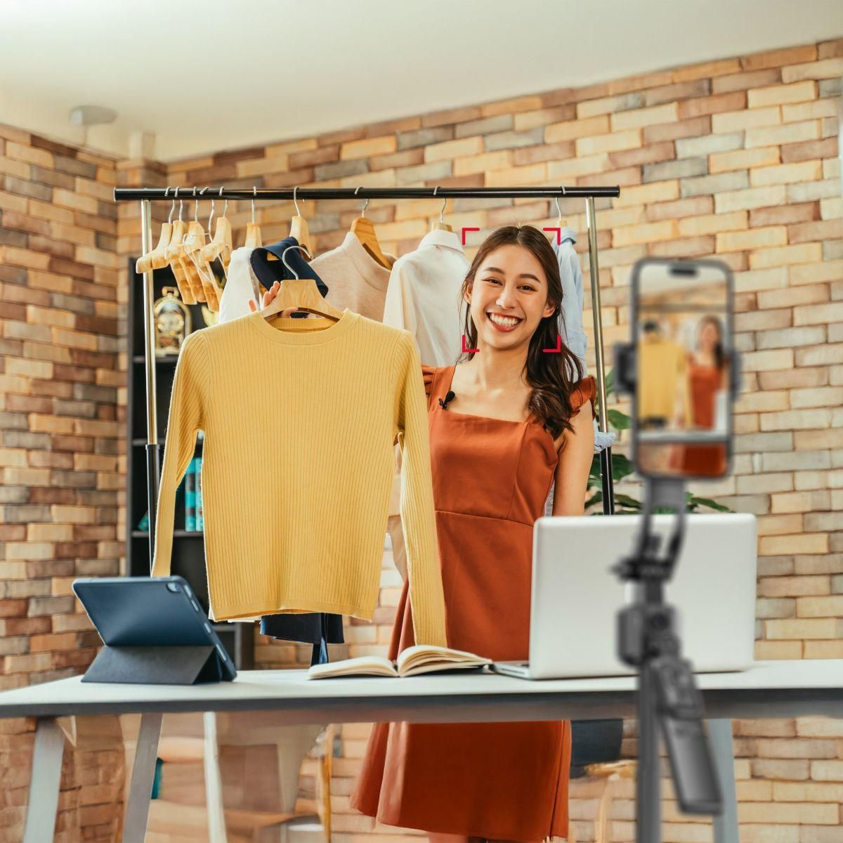 TNB Trépied Influence pro suivi visage 360