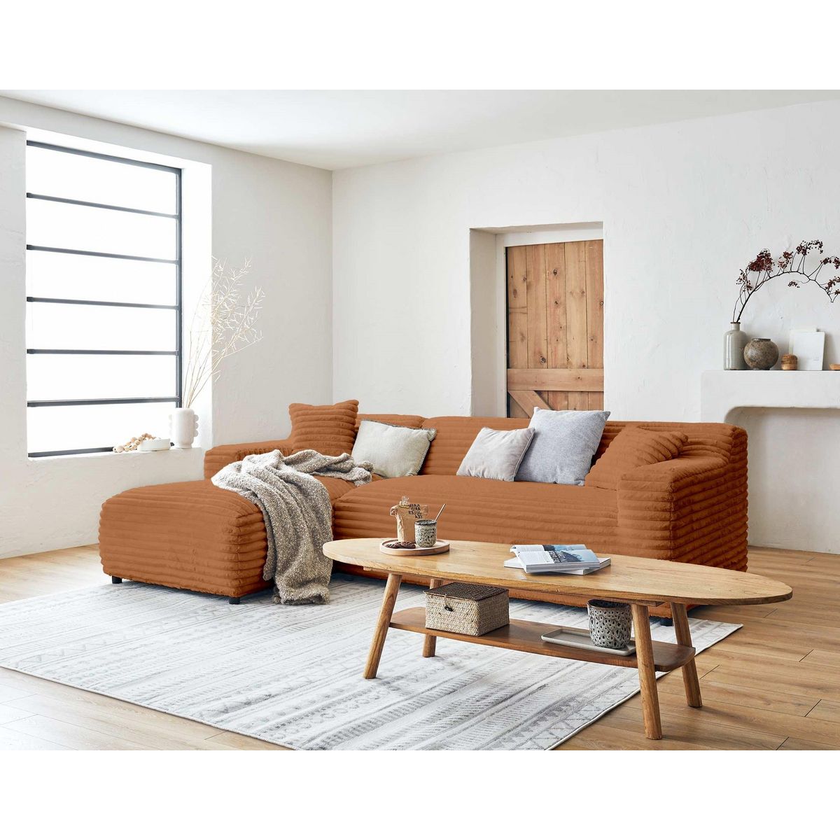 LISA DESIGN Laponie - canapé d'angle gauche - 4 places - en fausse fourrure côtelée