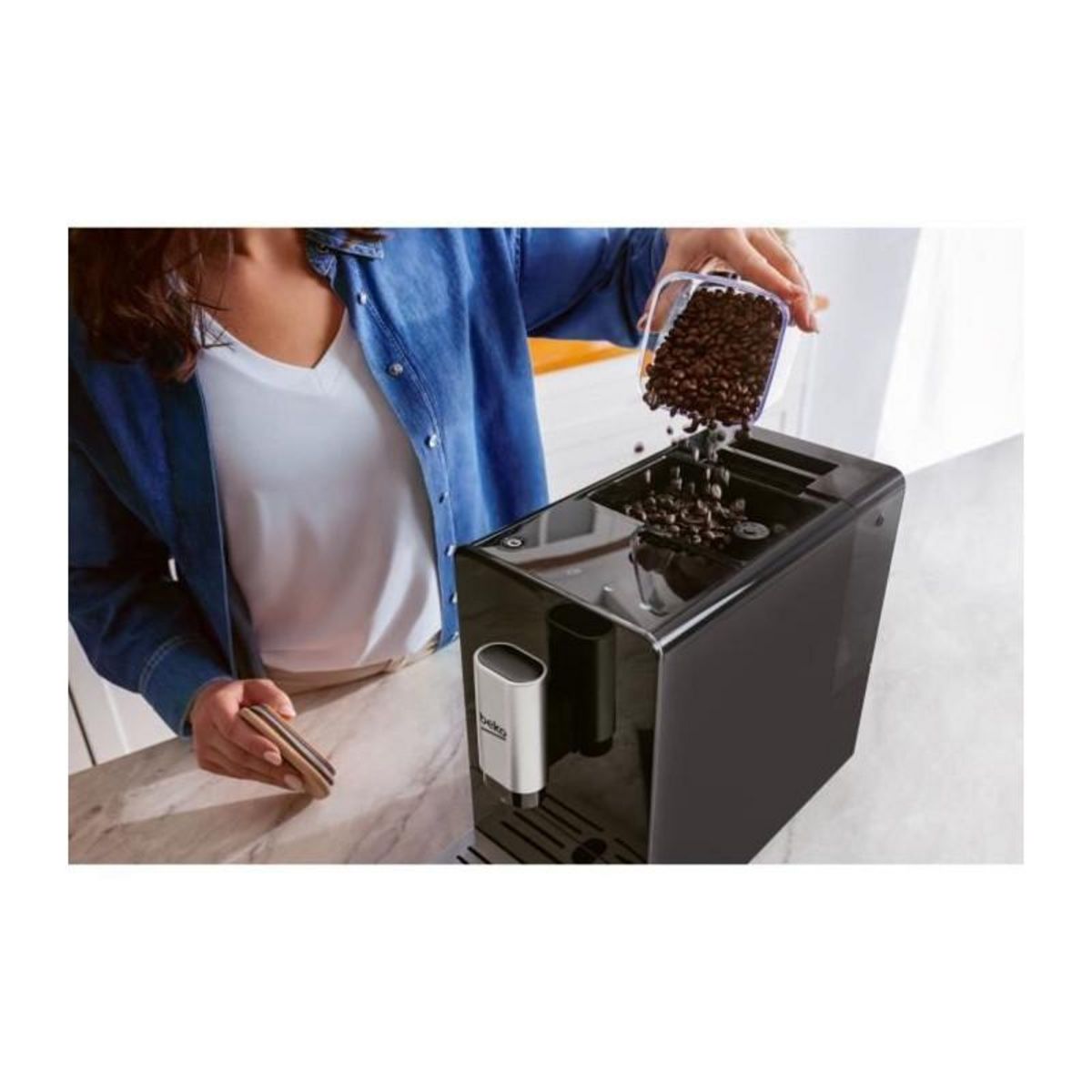 Beko Machine expresso automatique - BEKO - CEG3194B - 1350 W - Carafe a lait - Noir