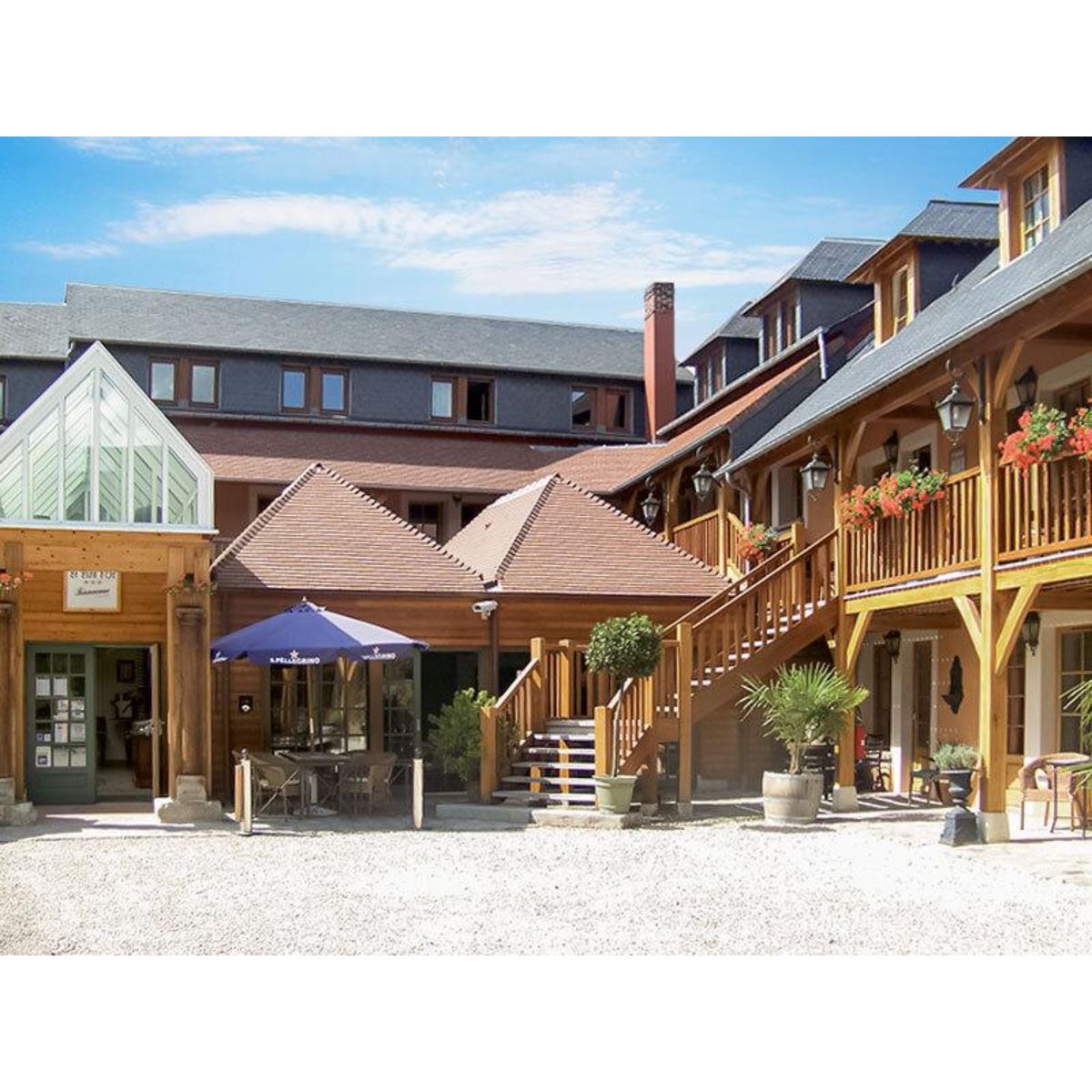 Smartbox Séjour détente dans le pays d'Auge : 2 jours avec modelage et accès à l'espace détente - Coffret Cadeau Séjour