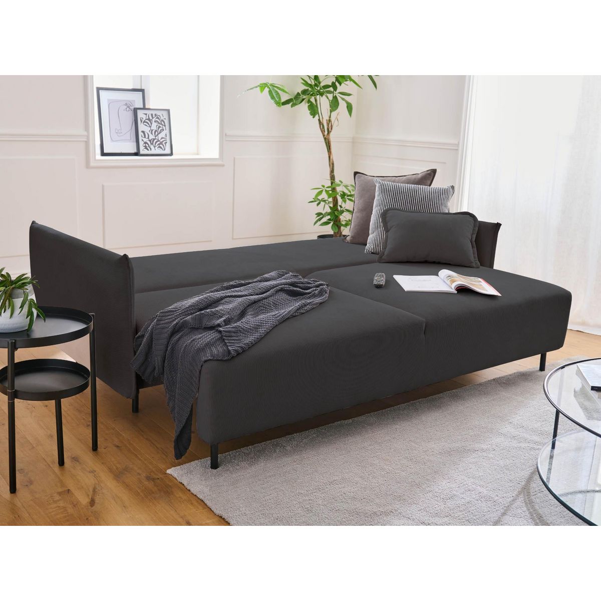 LISA DESIGN Valentina - canapé 3 places convertible - avec coffre - en velours côtelé - style contemporain