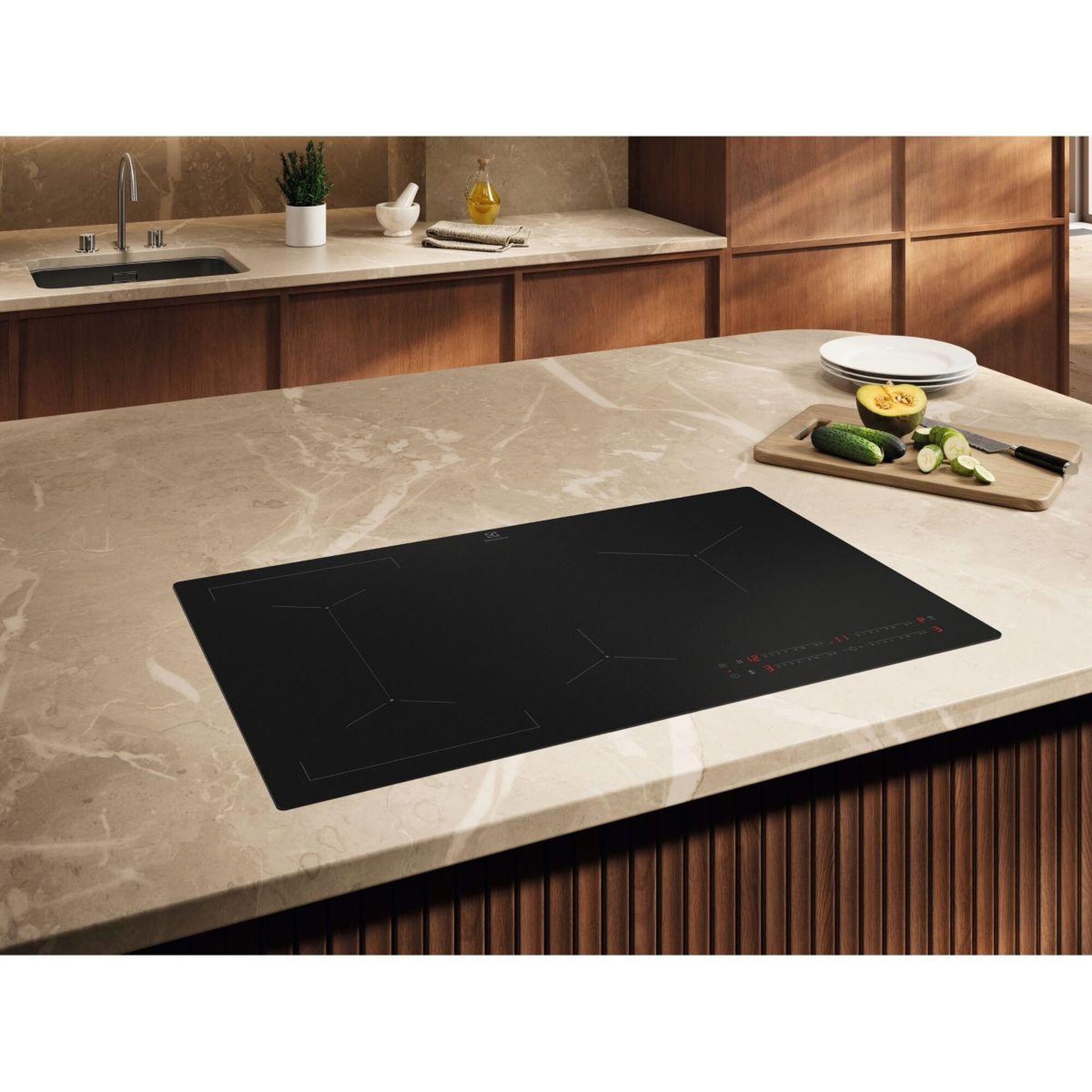 Voir la diapositive 5 : ELECTROLUX Plaque induction eiv83443ct saphirmatt se