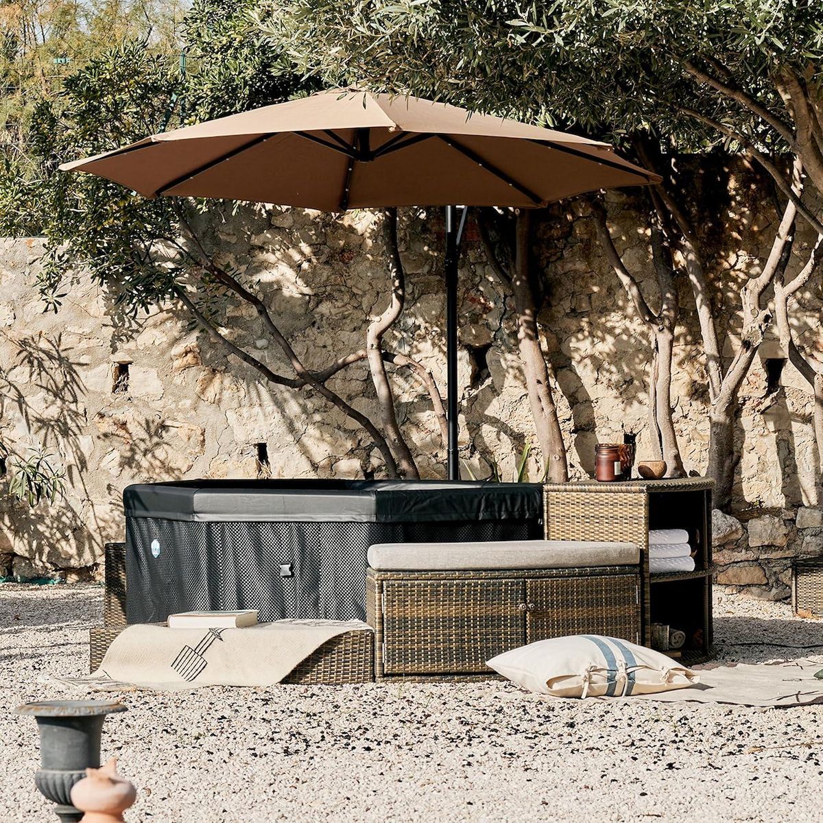 Poolstar Spa octogonal semi-regide pour 4 à 6 personnes - NETSPA Octopus