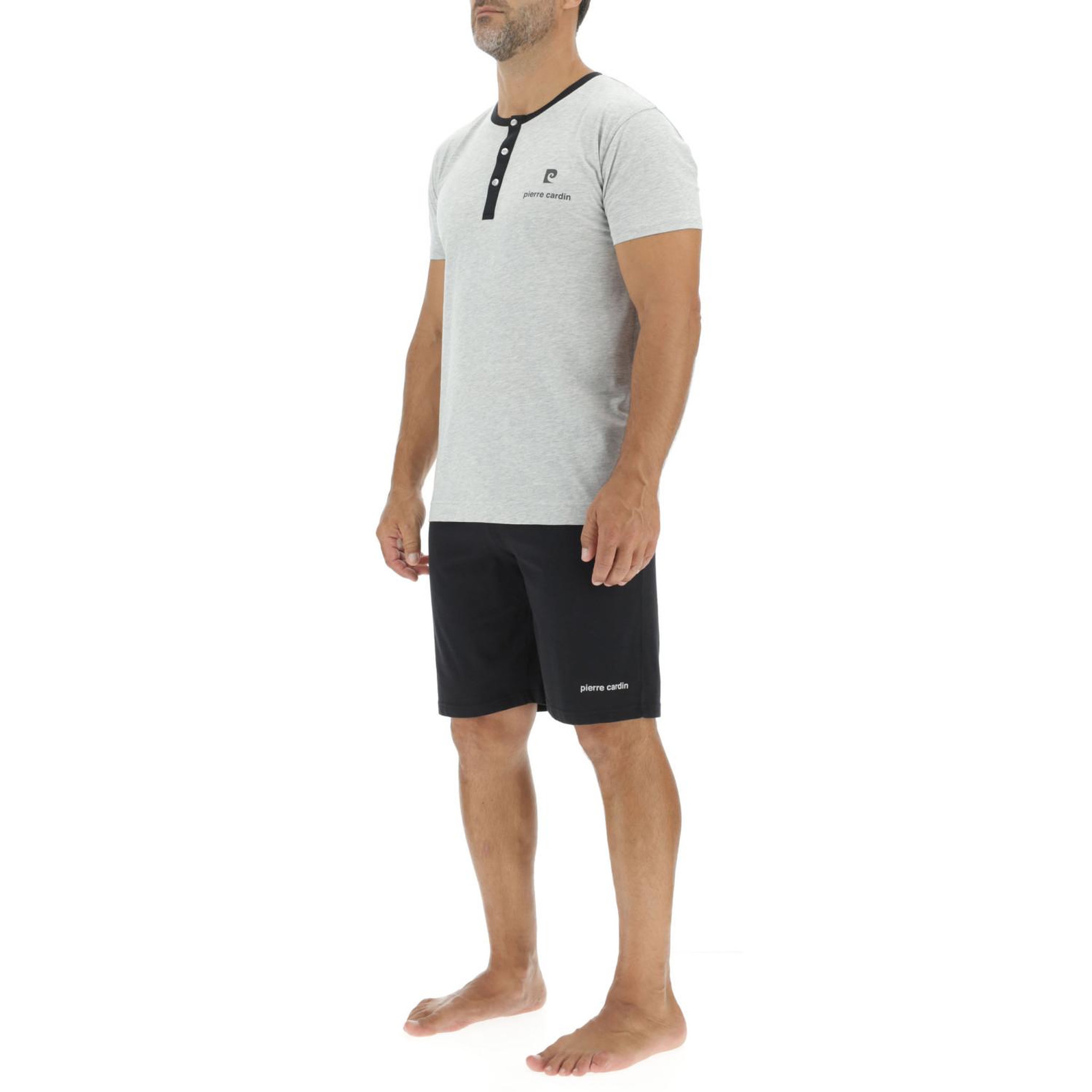 Voir la diapositive 3 : PIERRE CARDIN Ensemble pyjama court homme en coton uni col boutonné & logo poitrine
