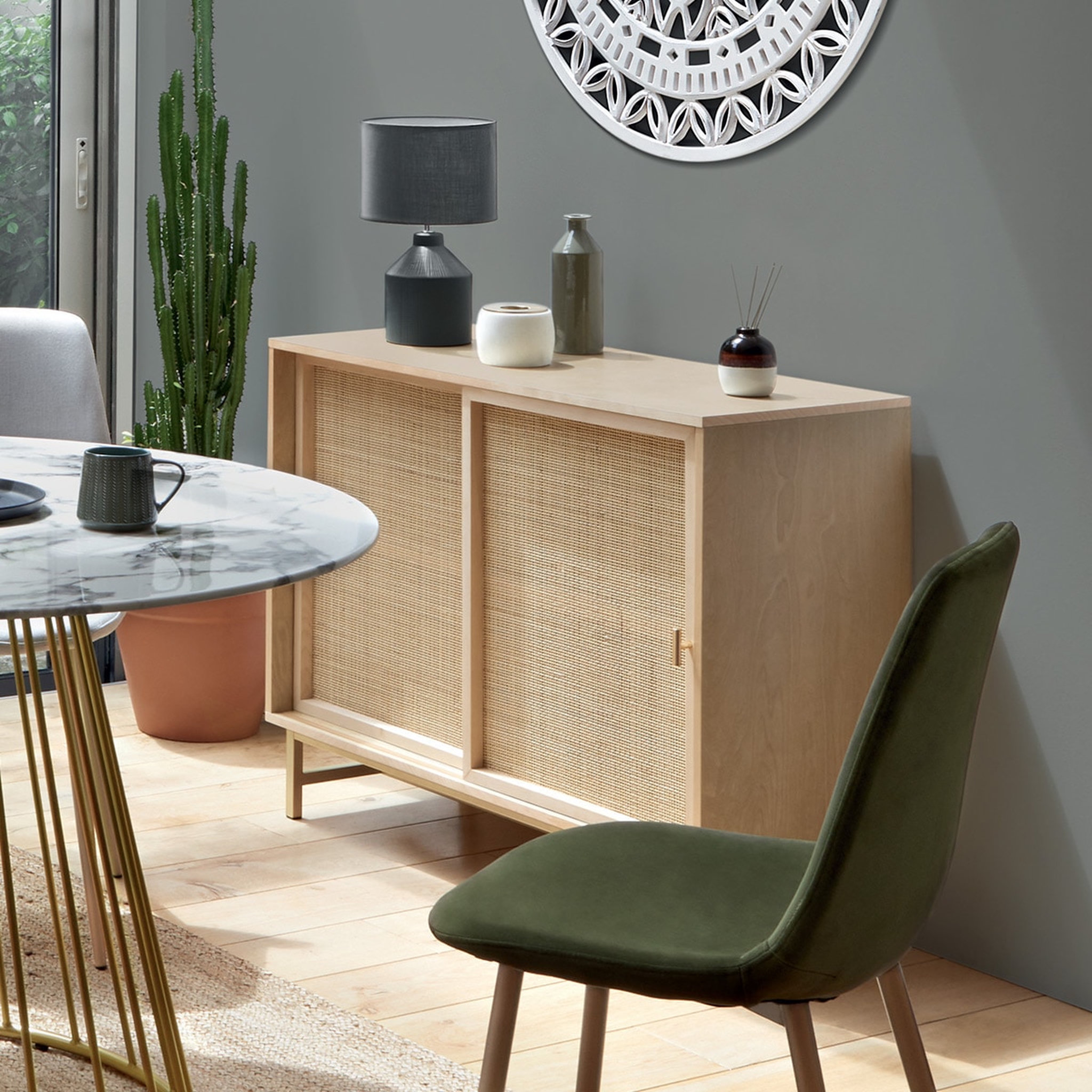 Voir la diapositive 2 : ATMOSPHERA Buffet 2 portes avec cannage et pieds métal L100cm BAYO