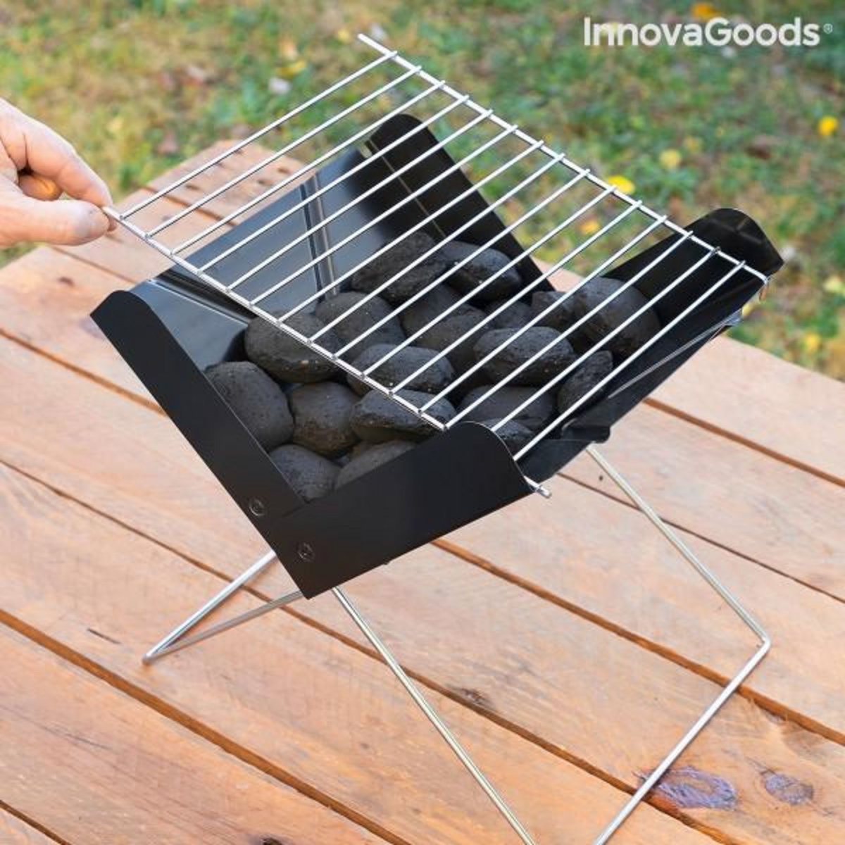 INNOVAGOODS Mini-barbecue Pliable Portable pour Charbon Foldecue InnovaGoods