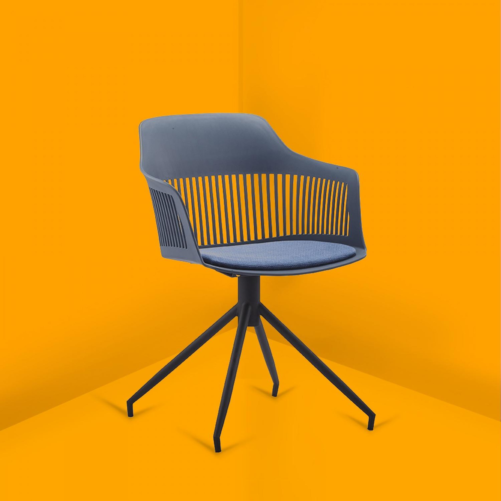 Voir la diapositive 2 : CONCEPT USINE Chaise design avec accoudoirs bleu foncé ANAÏS