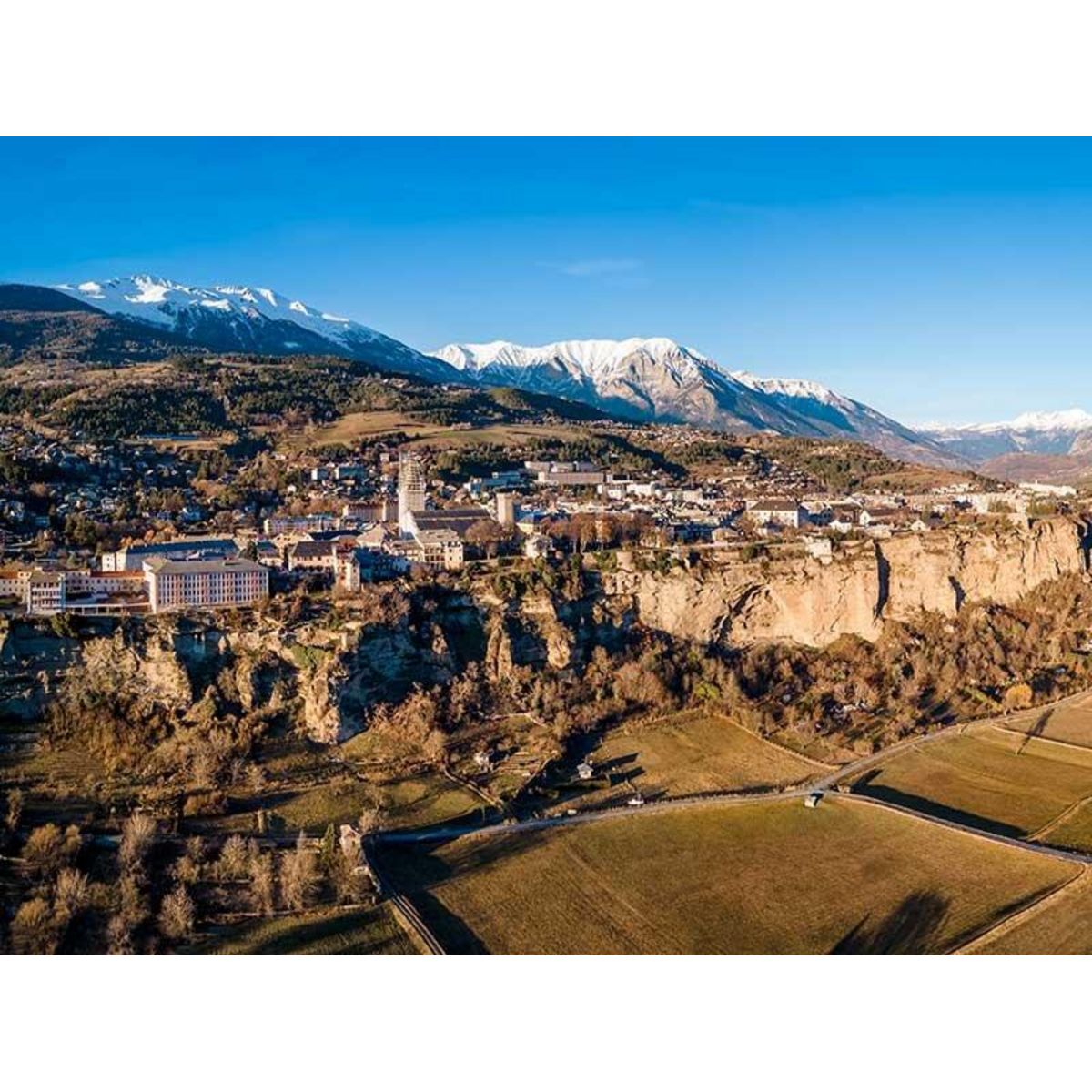 Smartbox Vol en hélicoptère de 20 min pour 2 personnes au-dessus de Gap - Coffret Cadeau Sport & Aventure