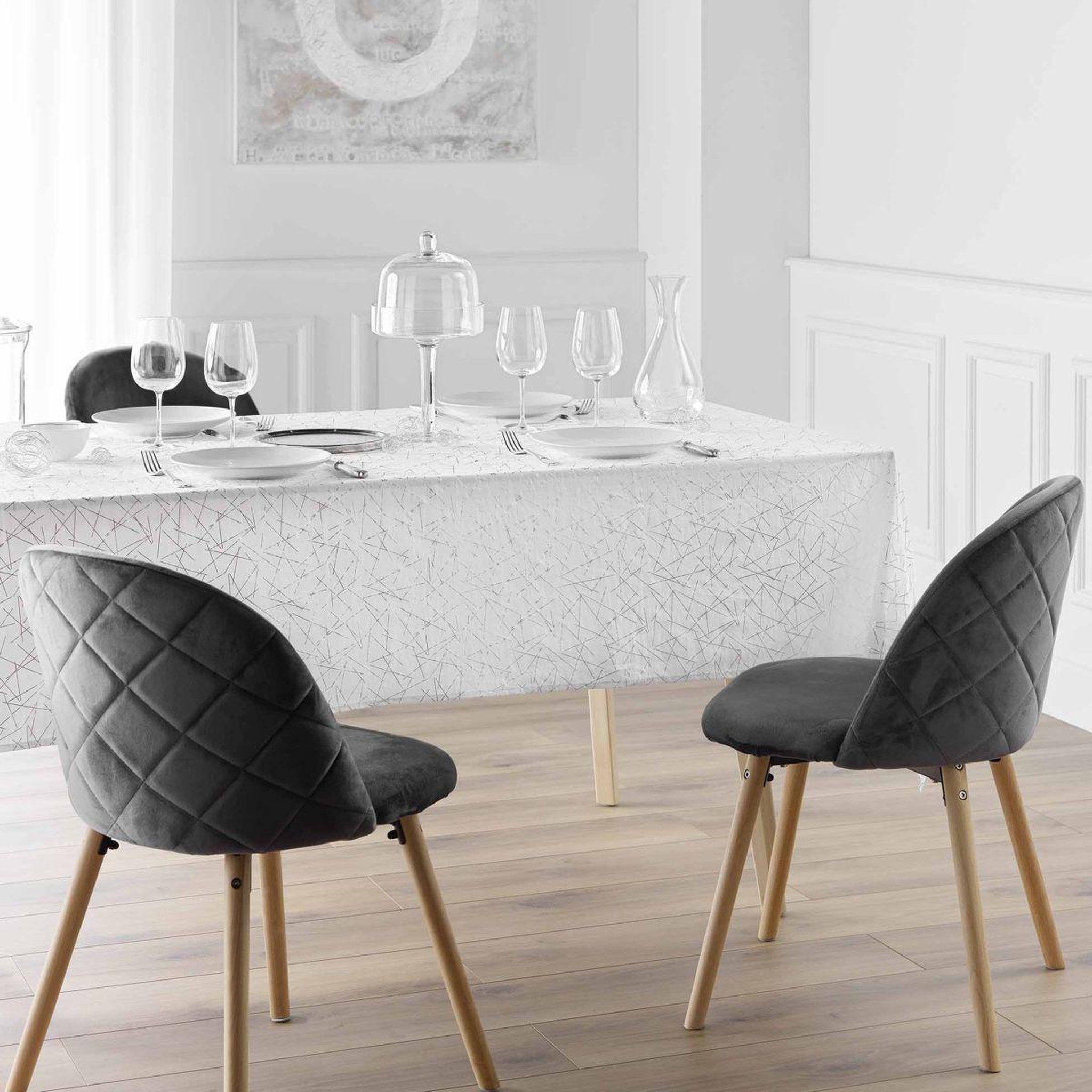 Voir la diapositive 4 : Douceur d'Intérieur Nappe antitache imprimé  mikado  140x240cm blanc & argent