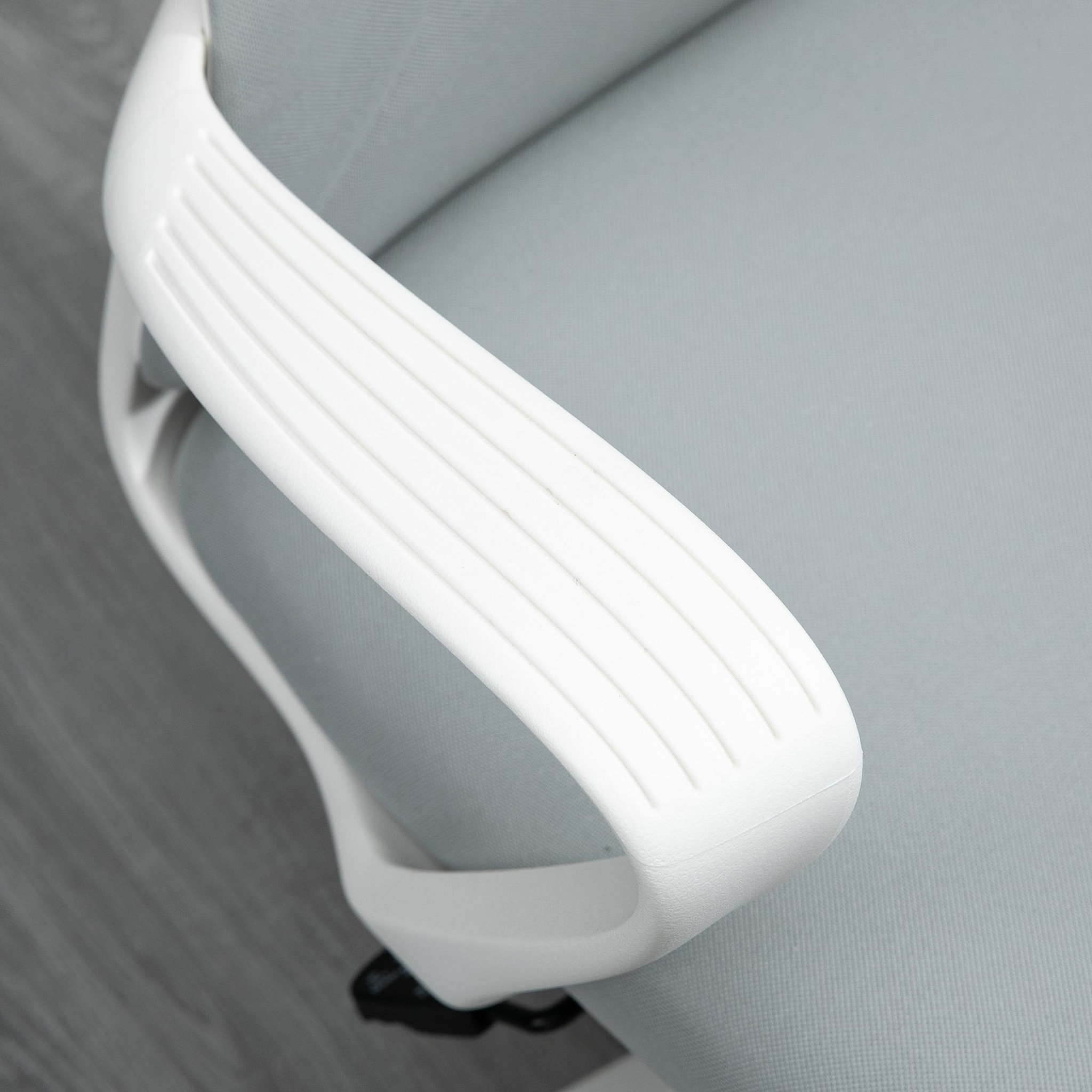 Voir la diapositive 5 : VINSETTO Fauteuil de Bureau ergonomique avec accoudoirs et roulettes pivotant - Fonction Inclinaison et Hauteur réglable dim. 62L x 56l x 119,5H cm - Gris clair