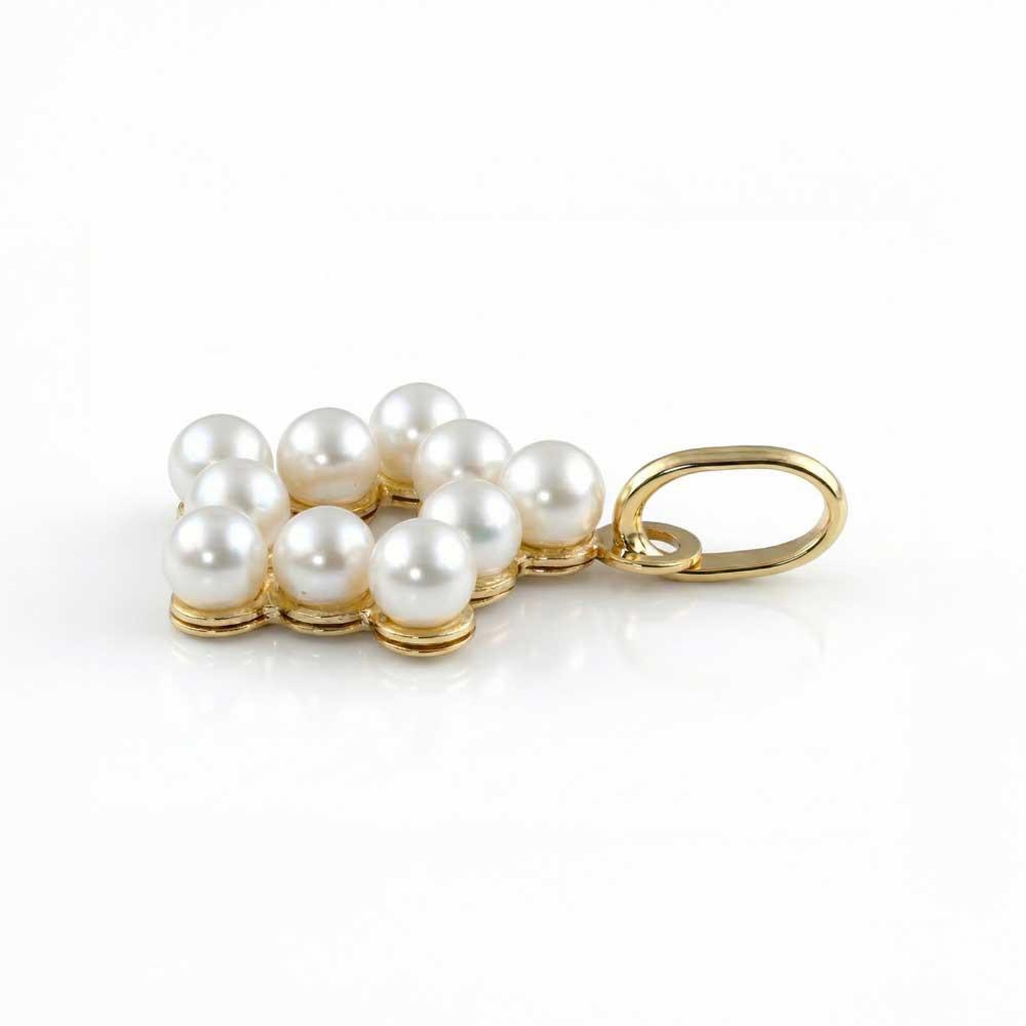 Voir la diapositive 3 : L'ATELIER D'AZUR Pendentif Etoile - Perles et Or Jaune - Chaine Dorée Offerte