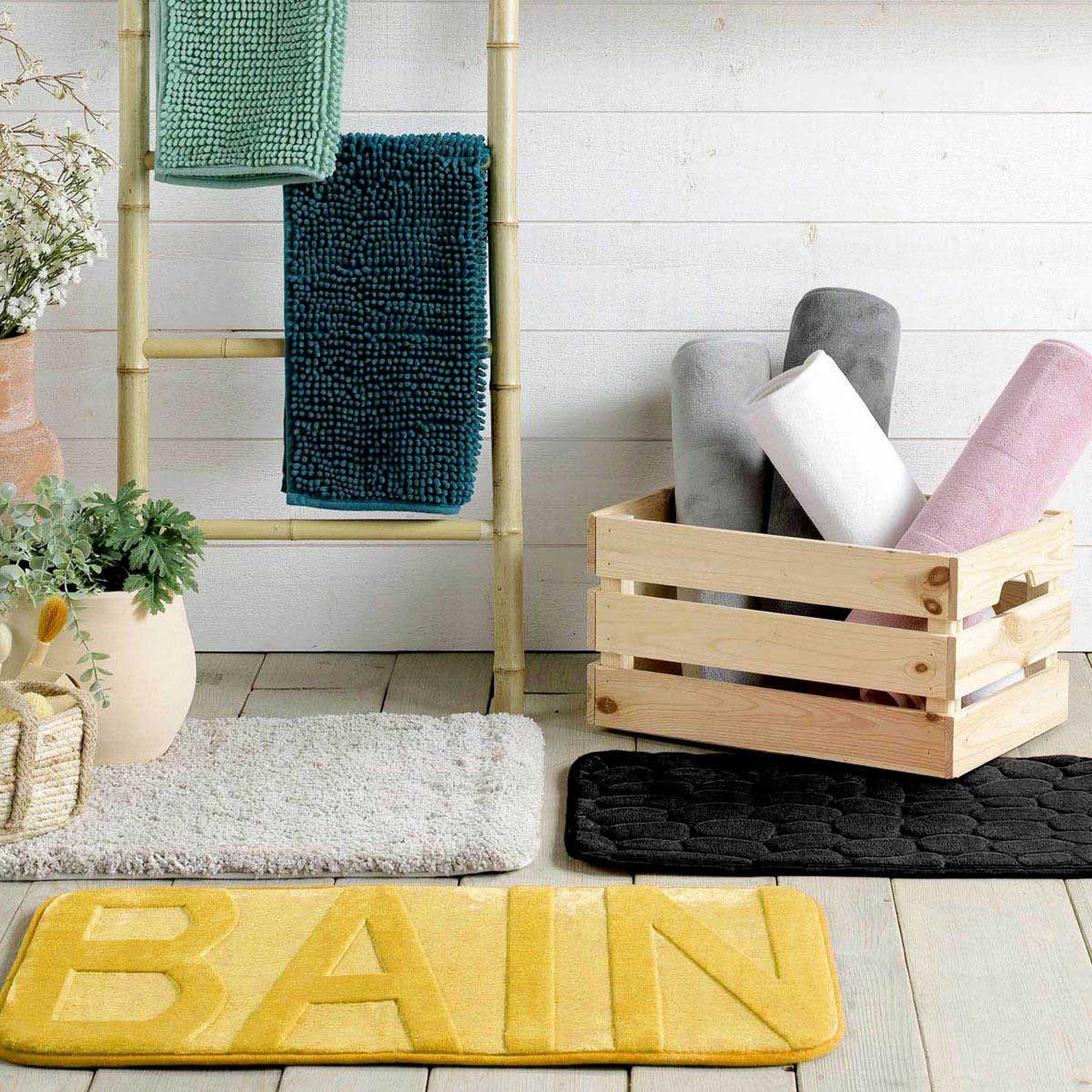 Voir la diapositive 4 : Douceur d'Intérieur Tapis de bain  ricochet  50x80cm noir
