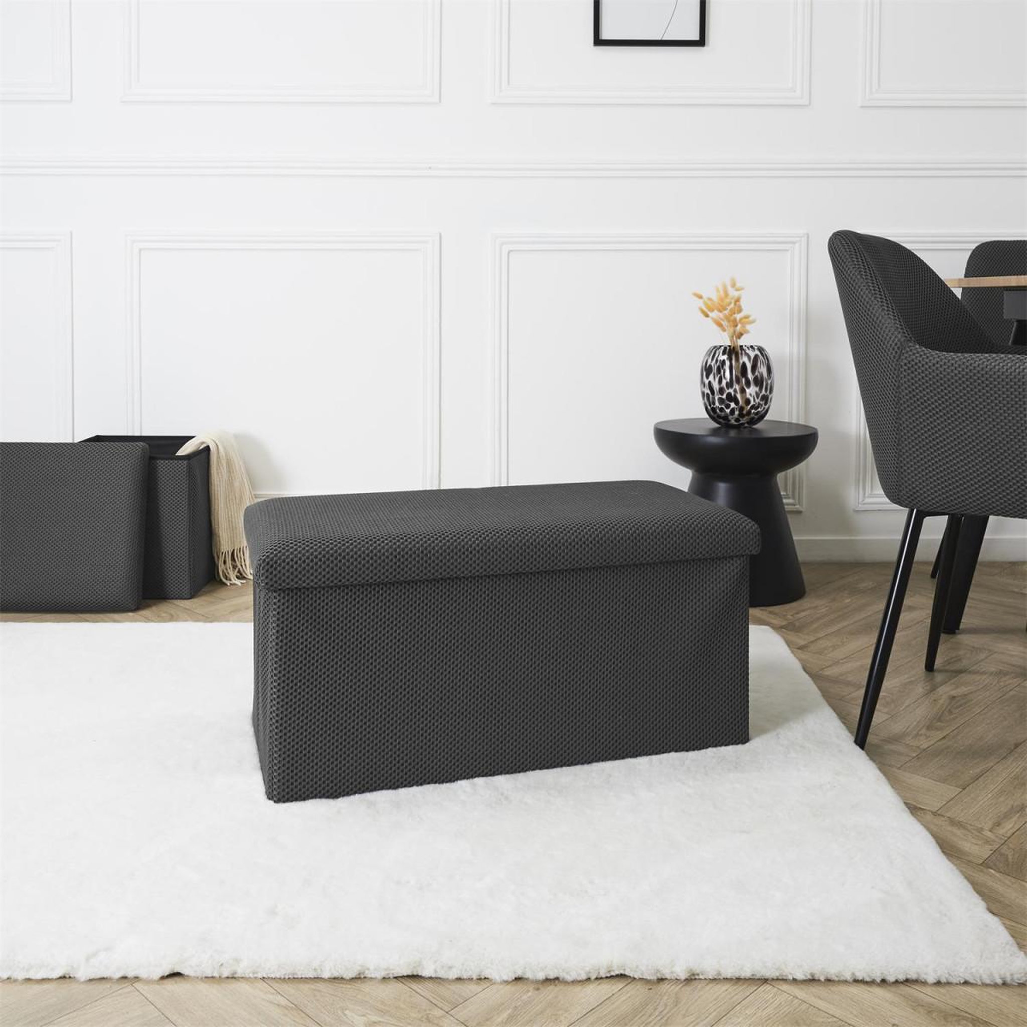 Voir la diapositive 5 : The Home Deco Factory Banquette coffre pliable  atome  76cm gris
