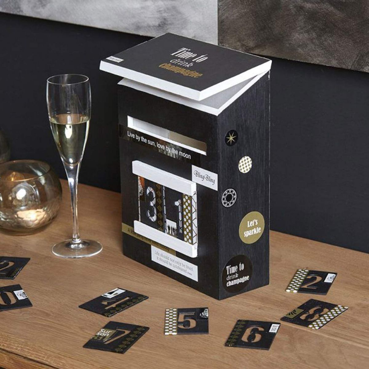 Artemio Calendrier de l'Avent boîte aux lettres en bois 28 cm