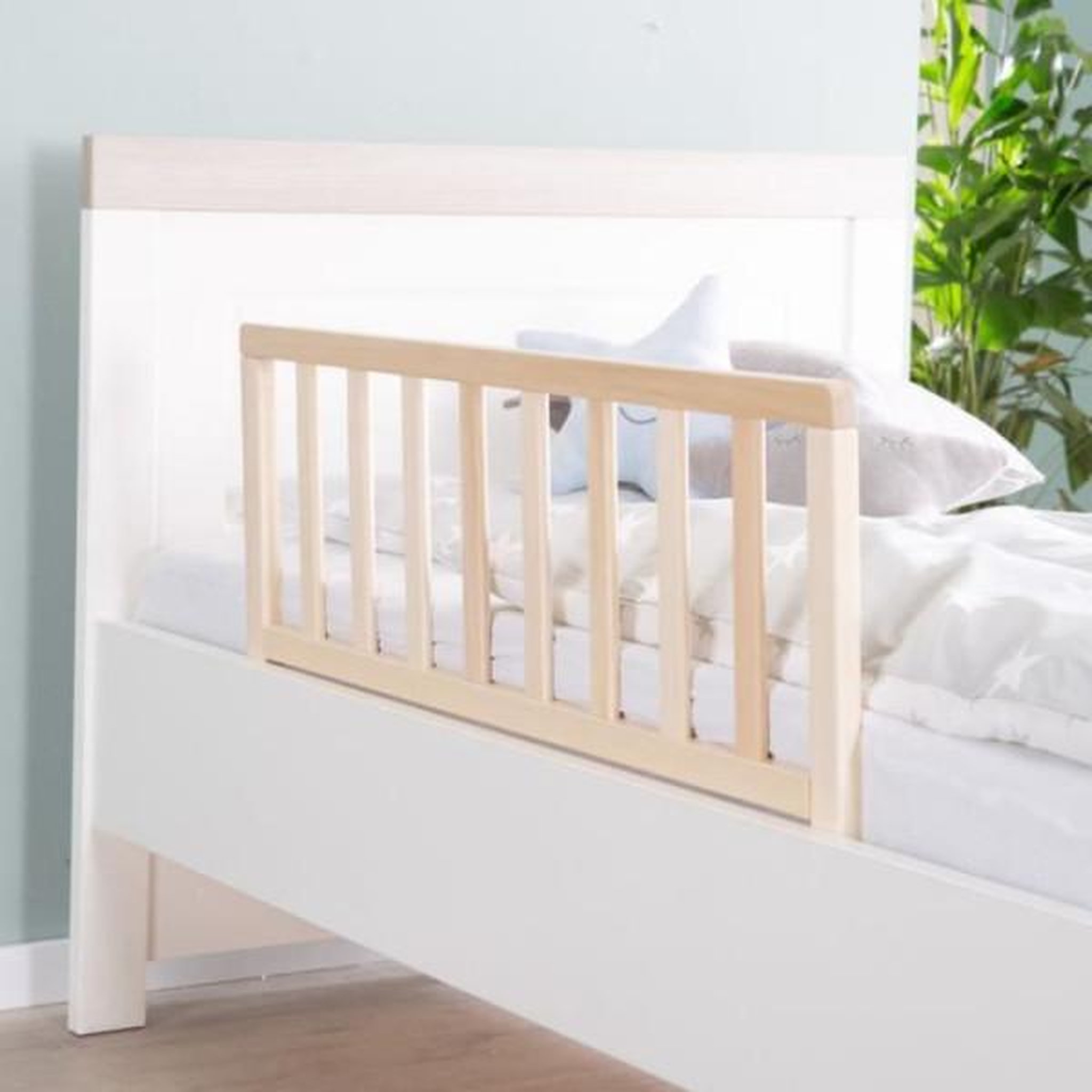 Voir la diapositive 2 : Roba Roba barriere de lit 90 cm - protection anti-chute sûre pour bébés et enfants - de 18 mois a 5 ans - montage facile - bois na