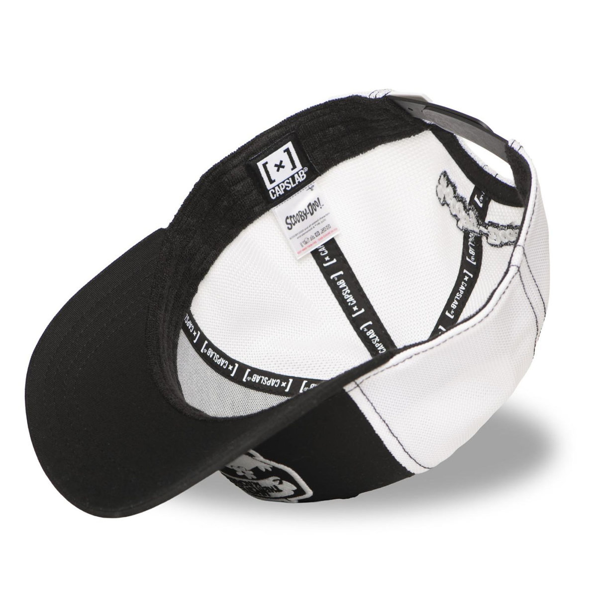 CAPSLAB Casquette trucker prenium semi curved Logo Bakugo