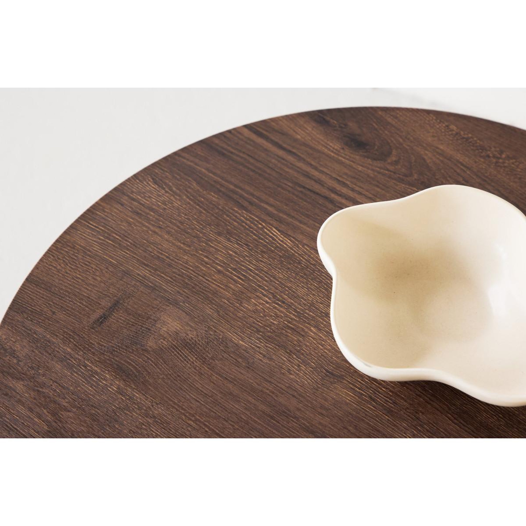 Voir la diapositive 6 : Paris Prix Table basse design  tekla  60cm marron