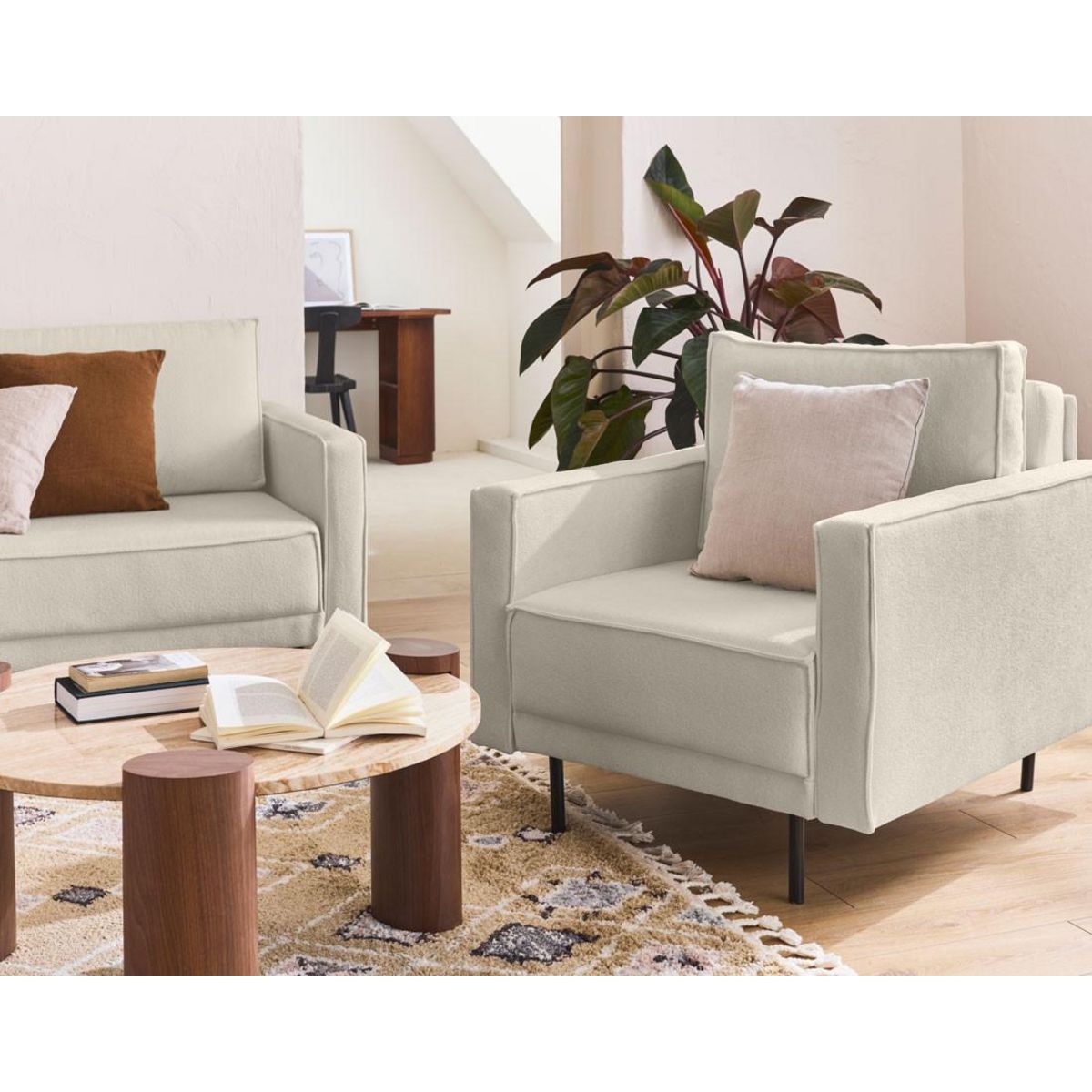 LISA DESIGN Charlie - fauteuil - pieds hauts - en tissu