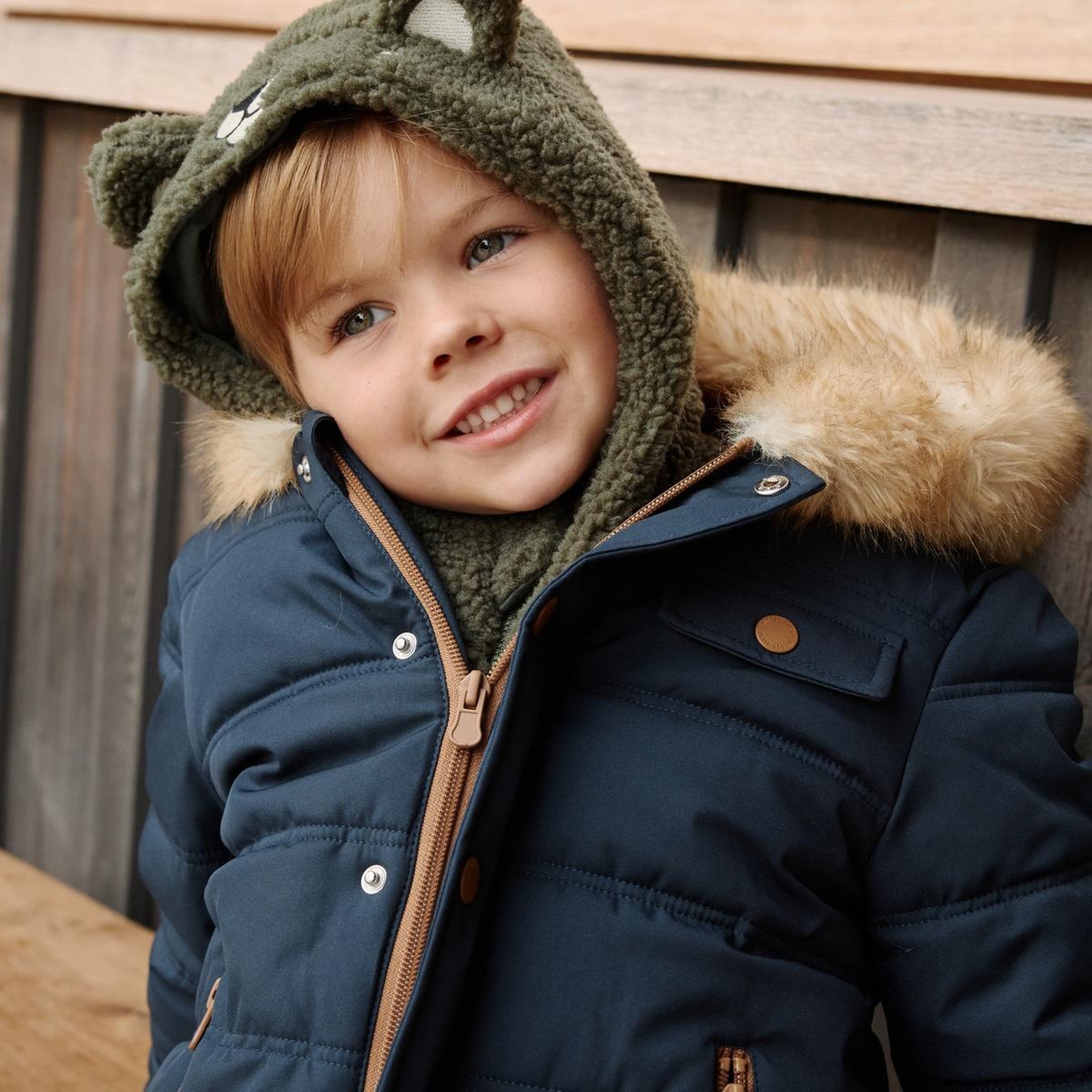 Voir la diapositive 4 : PETIT BEGUIN Capuche bébé en sherpa Ginkgo