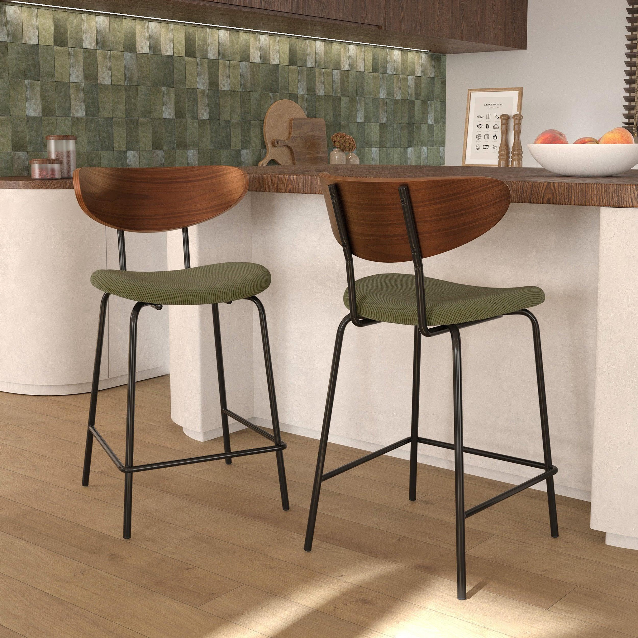 Voir la diapositive 2 : MAISON PAVANE Lot de 2 chaises pour îlot central en velours côtelé kaki 64.5 cm-jade